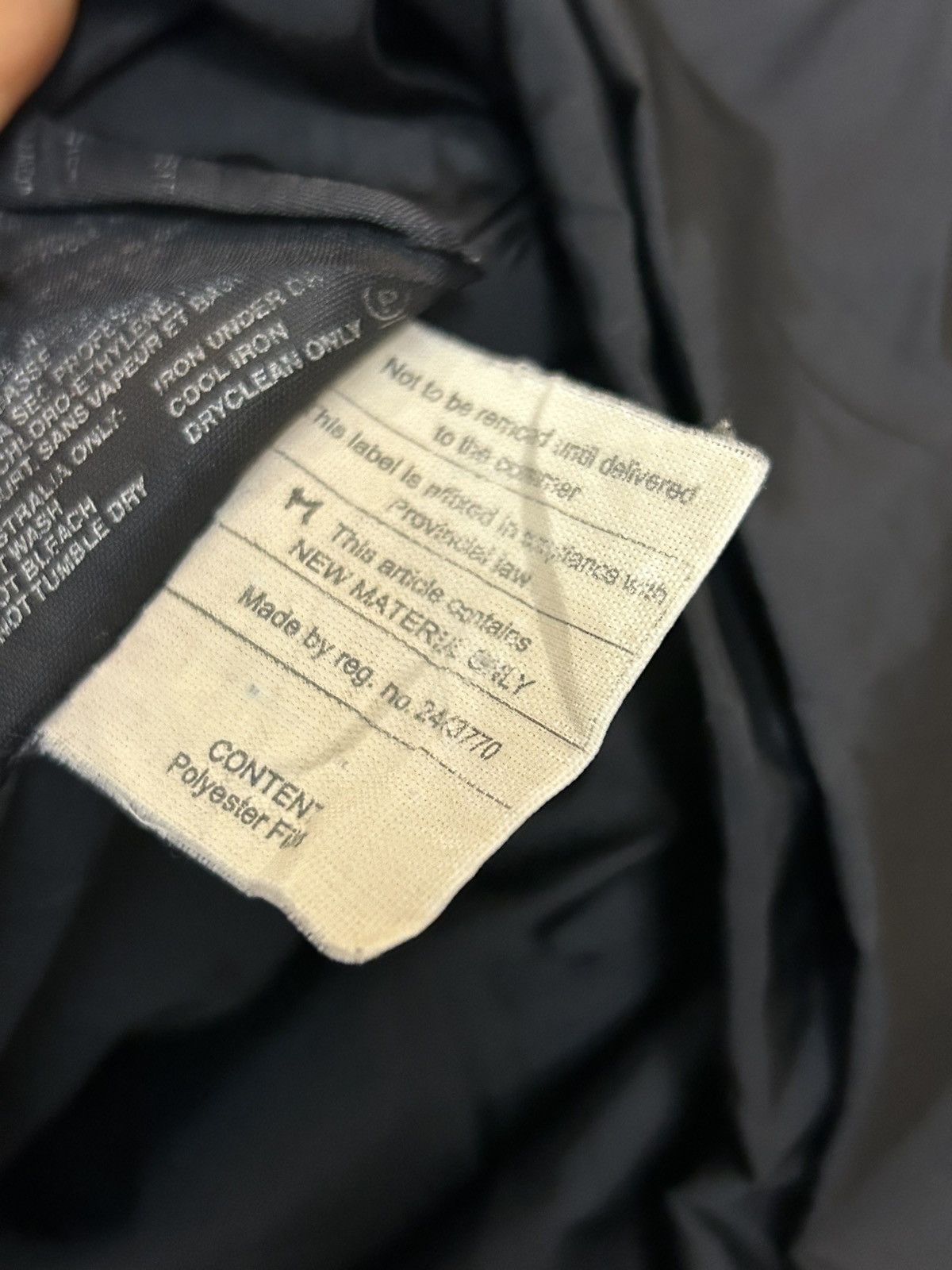 Prada Vintage Prada puffer jacket Size US L / EU 52-54 / 3 - 11 Thumbnail
