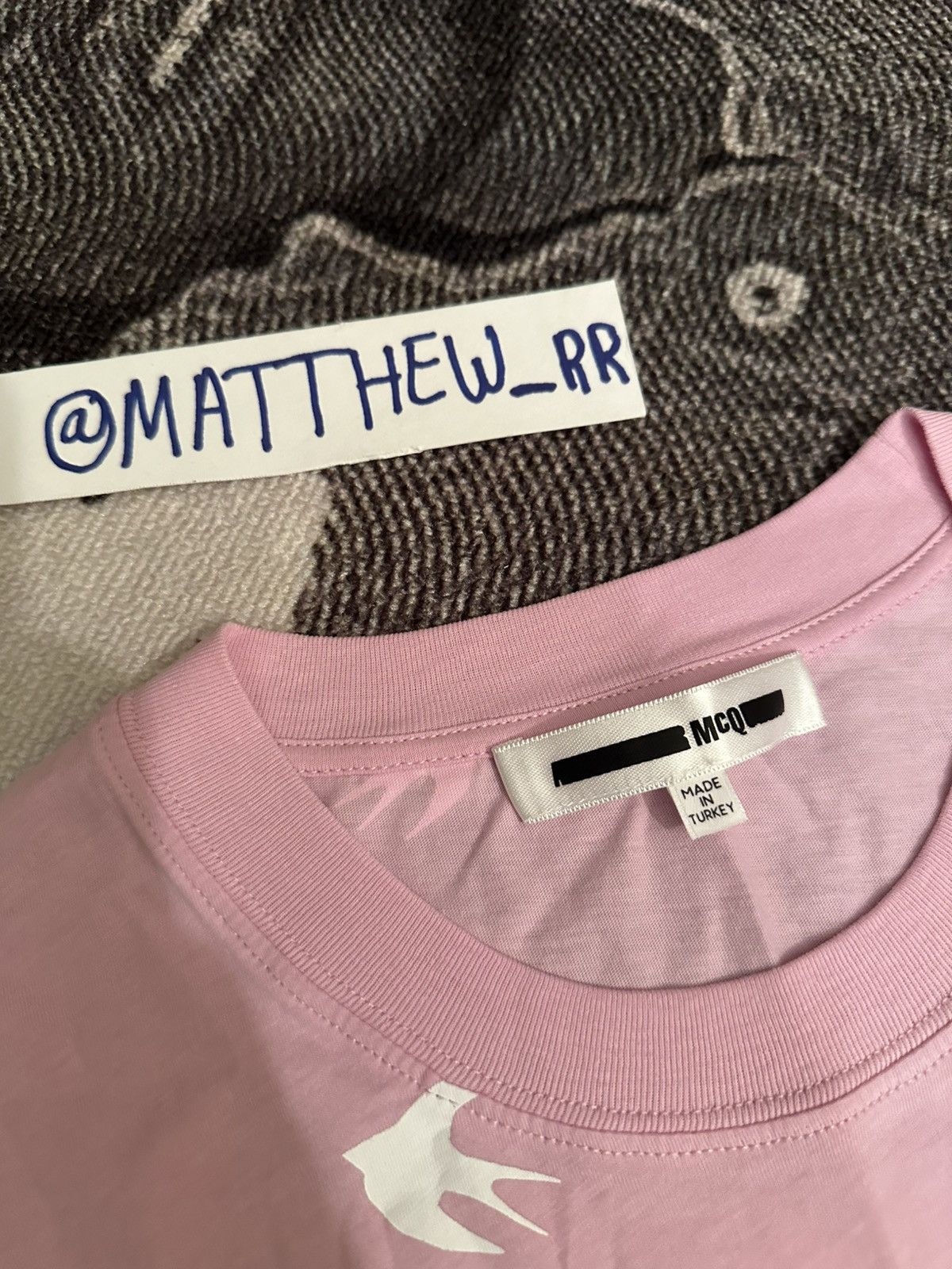 Alexander McQueen Alexander McQueen Pink Tee Size US M / EU 48-50 / 2 - 3 Thumbnail