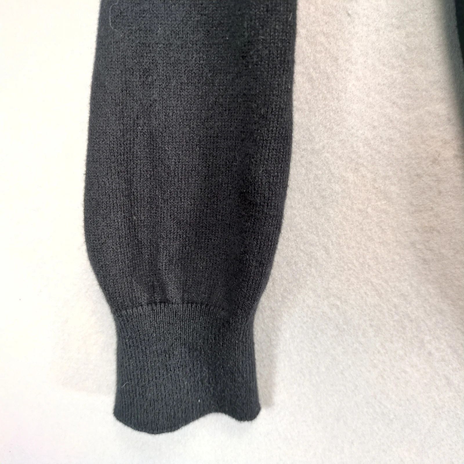 Chaps Chaps Cotton Cashmere Black V-Neck Sweater Men's L Crest Size US L / EU 52-54 / 3 - 10 Thumbnail