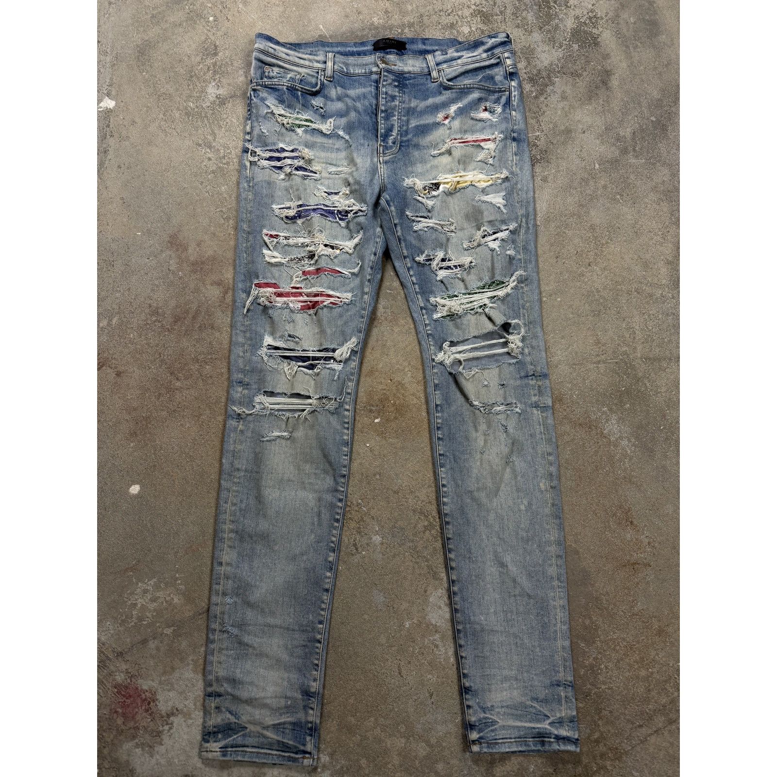 Amiri Amiri Jeans Thrasher Lightwash Rainbow Paisley Patch 38 Used Size US 38 / EU 54 - 1 Thumbnail