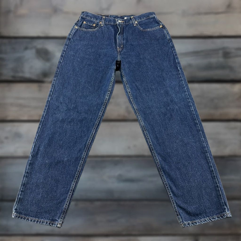 Levi's VINTAGE Levi's 560 Jeans Women 14 Blue Relaxed Straight 90s Mexico Denim Pocket Zipper Button 5-Pocket USA Size 36" / US 14 / IT 50 - 1 Thumbnail