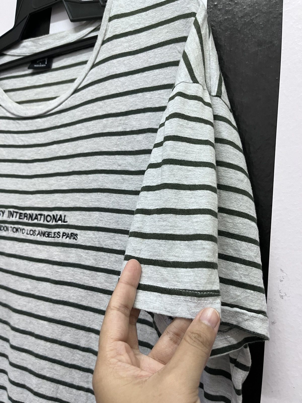 Stussy Stussy Striped T-Shirt Size US L / EU 52-54 / 3 - 3 Thumbnail