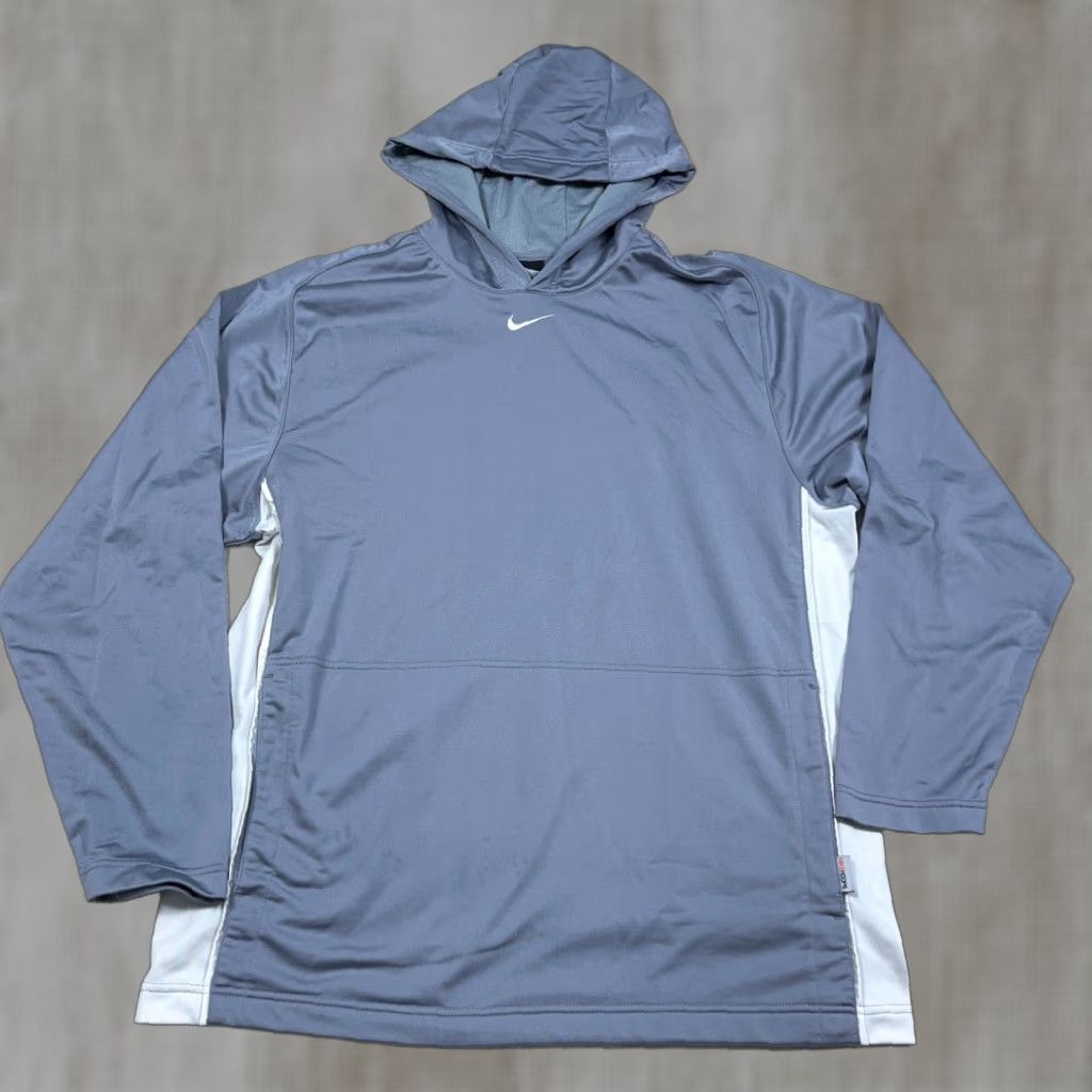 Nike VINTAGE Nike Hoodie Men XL Gray White Center Swoosh Y2K Performance Hoops Hooded Pullover Regular Size US XL / EU 56 / 4 - 1 Thumbnail