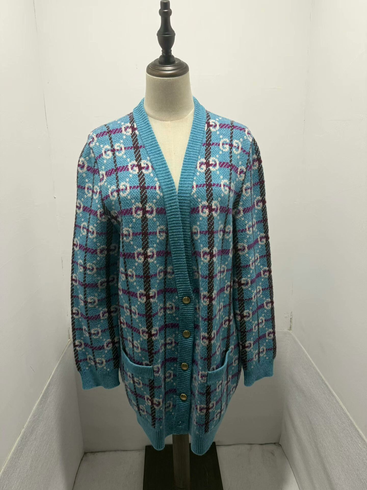 Gucci gucci double g print wool cardigan Size L / US 10 / IT 46 - 1 Thumbnail