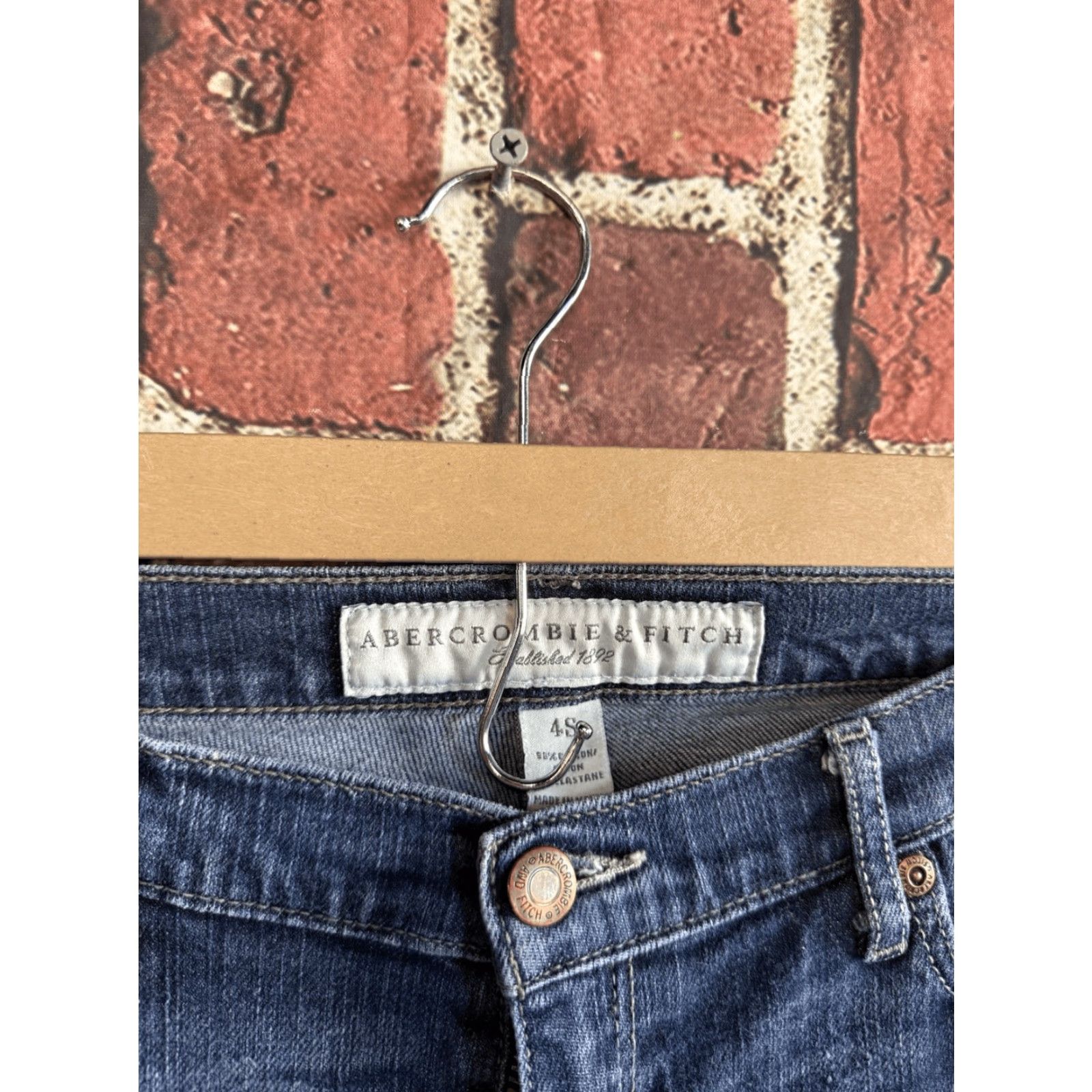 Abercrombie & Fitch VINTAGE Abercrombie & Fitch Womens Blue Denim Straight Leg Jeans Size 4 Short Size 27" / US 4 / IT 40 - 3 Thumbnail