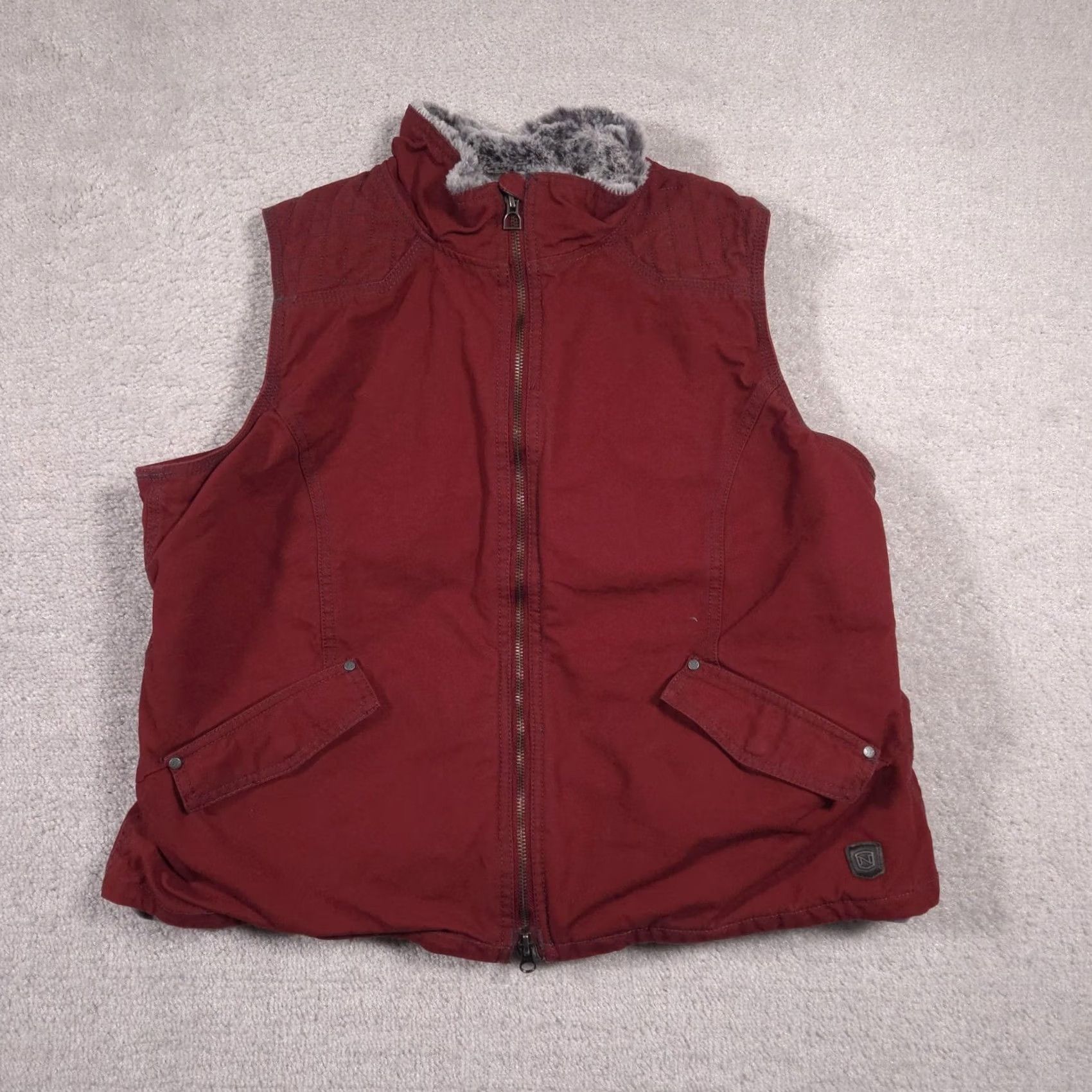 Vintage Noble Outfitters Vest Womens XL Burgundy Sherpa Lined Zip Pockets Outdoor Riding Size XL / US 12-14 / IT 48-50 - 2 Thumbnail
