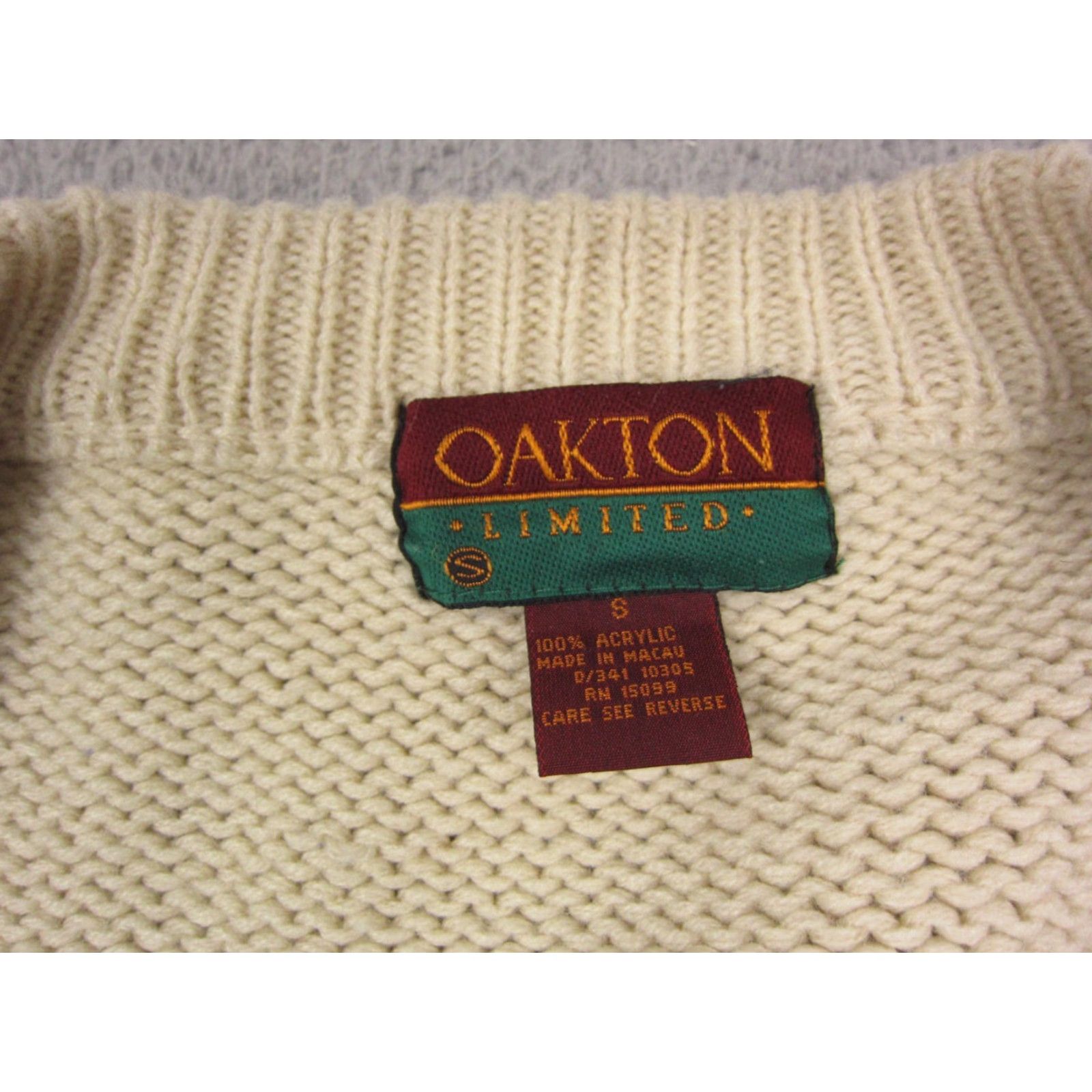 Vintage VINTAGE Oakton Cardigan Shirt Mens Small Beige V-Neck Cable Knit 90s Beige Oakton Limited Cardigan Mens Small Beige V-Neck 90s Shirt Size US S / EU 44-46 / 1 - 6 Thumbnail