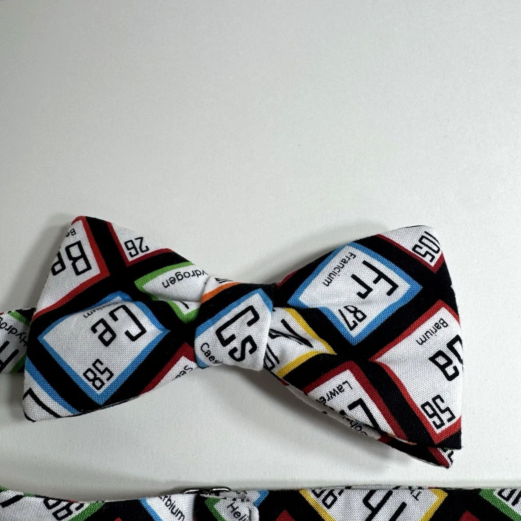 Vintage Beau Ties Vermont Bow Tie Silk Periodic Tables Adjustable USA Science Size ONE SIZE - 2 Thumbnail