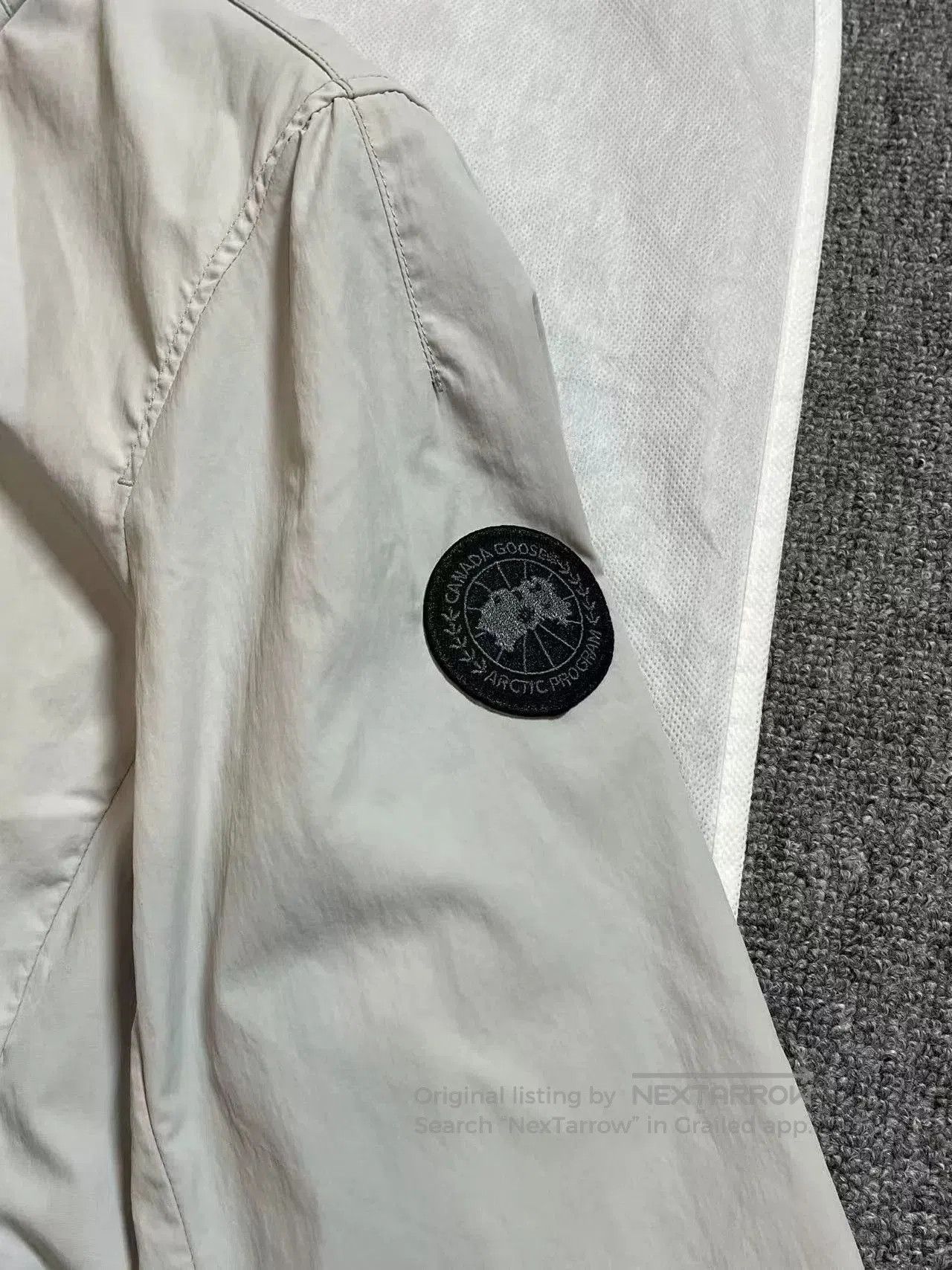 Canada Goose Canada Goose Women's Windbreaker Jacket. Size M / US 6-8 / IT 42-44 - 4 Thumbnail