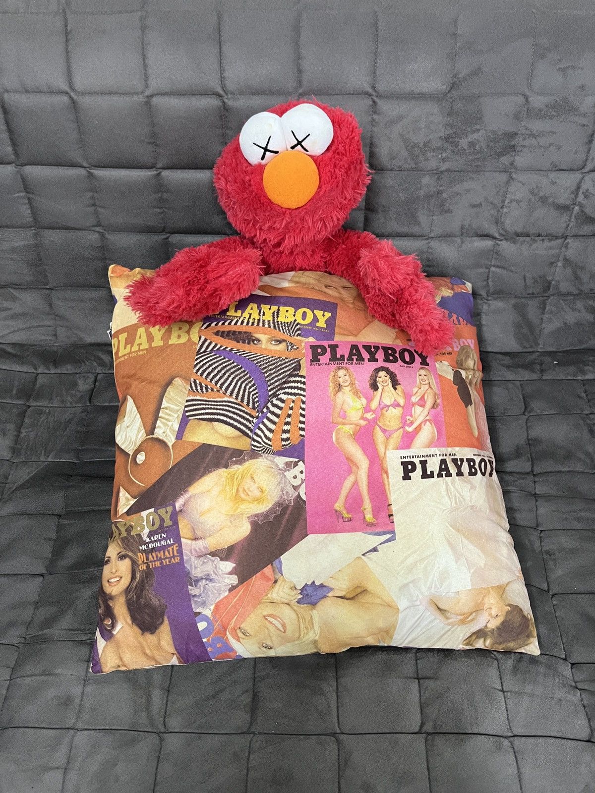 Kaws × Uniqlo Kaws Sesame Street Uniqlo Elmo Plush Toy Size ONE SIZE - 6 Thumbnail