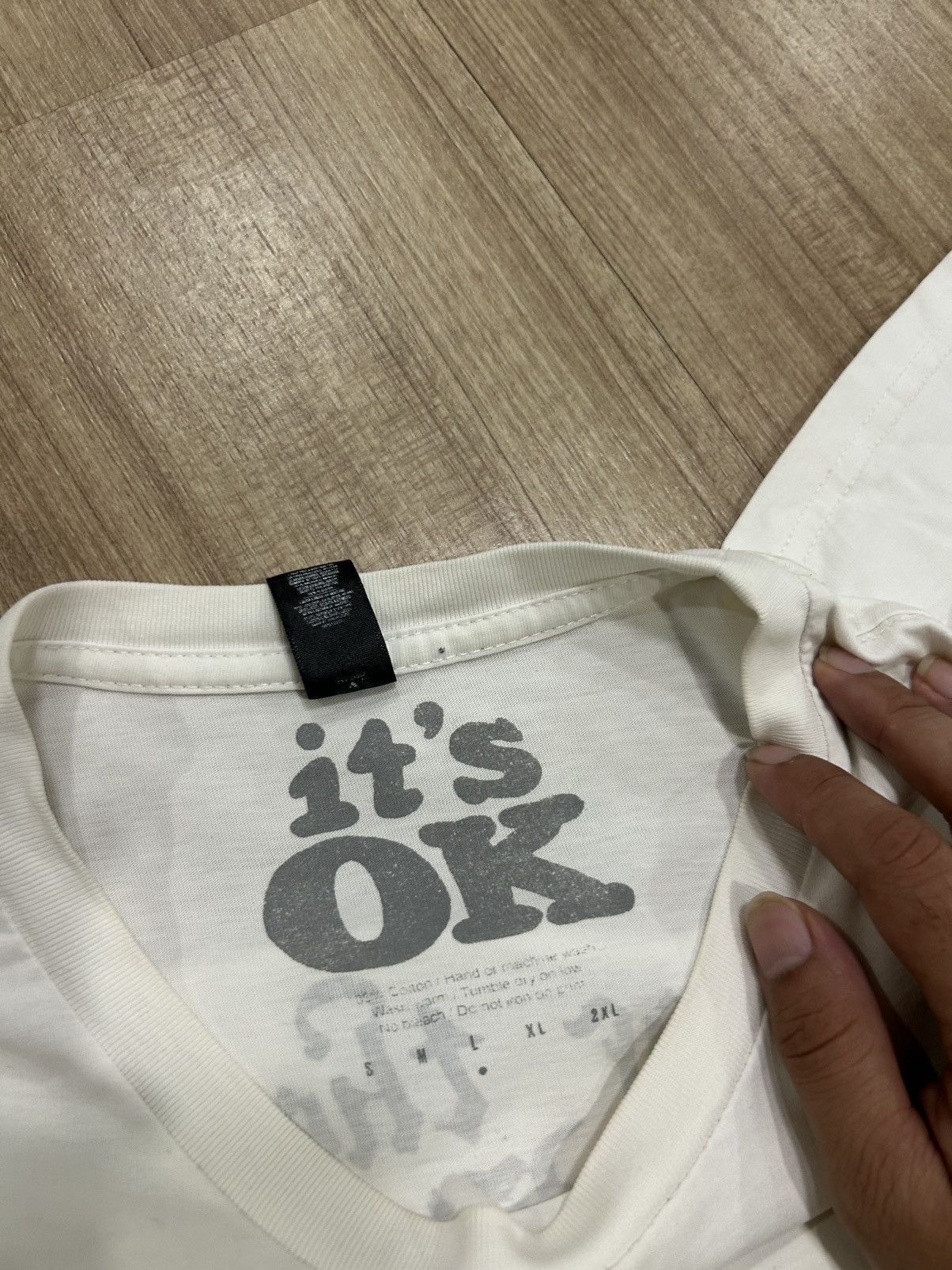Band Tees Dry Cleaning Size US L / EU 52-54 / 3 - 3 Thumbnail