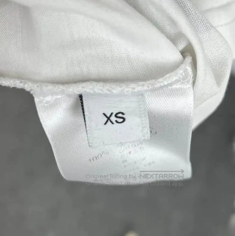 Burberry Burberry White Cotton Graphic T-Shirt. Size XS / US 0-2 / IT 36-38 - 4 Thumbnail