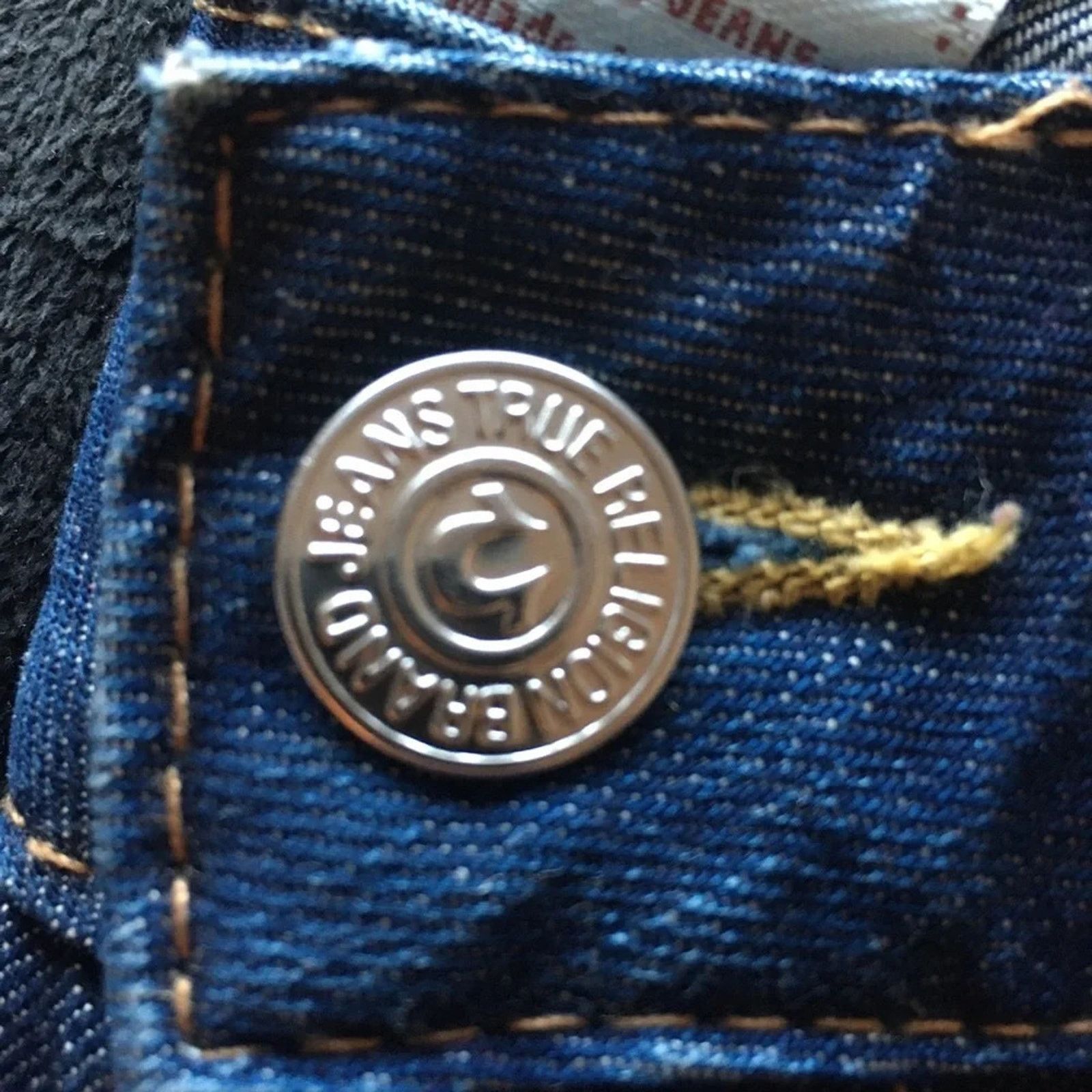 True Religion True Religion Y2K vintage wide leg twisted flare jeans, sz25 Size 25" / US 0 / IT 36 - 2 Thumbnail