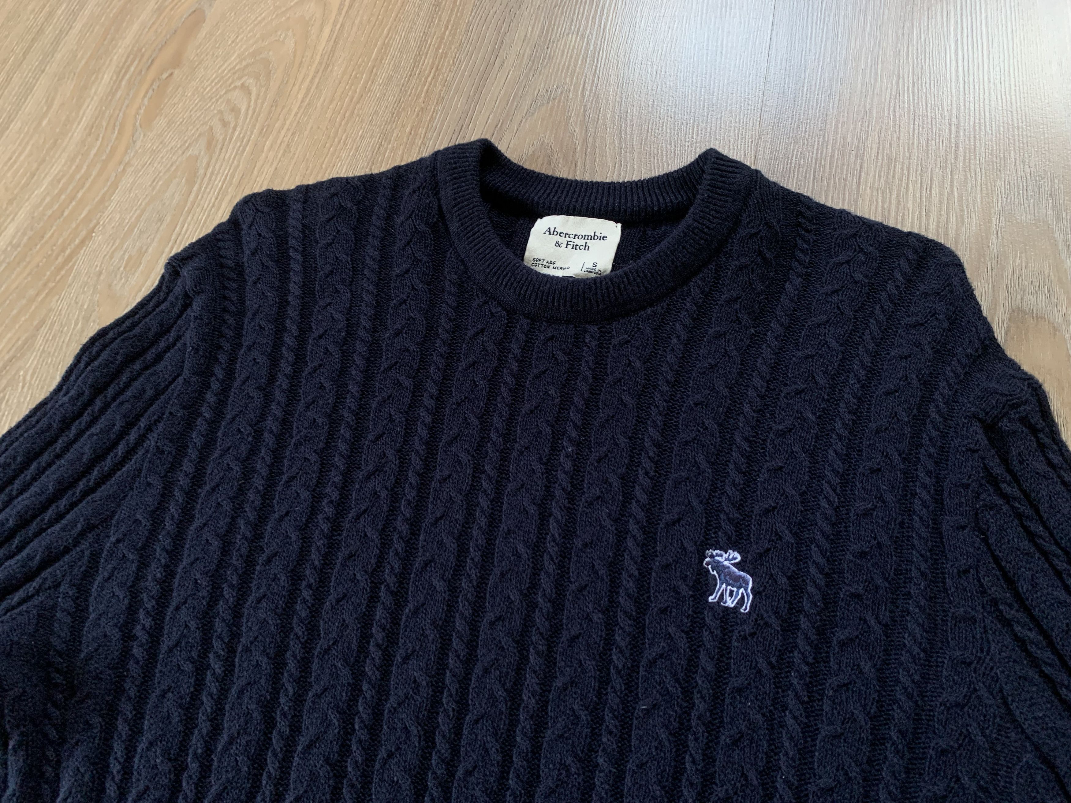 Abercrombie & Fitch Abercrombie & Fitch Cable Knit Merino Navy Blue Sweater Size US S / EU 44-46 / 1 - 4 Thumbnail