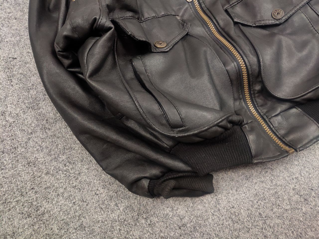 Vintage Vintage U.S Army Half Dollar Synthetic leather bomber jacket Size US M / EU 48-50 / 2 - 4 Thumbnail
