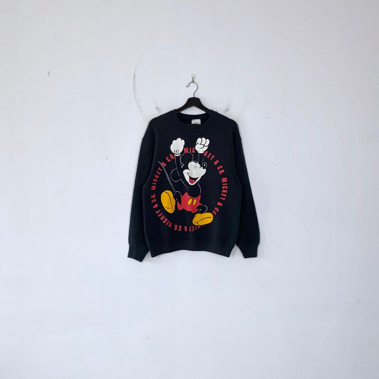 Vintage VINTAGE DISNEY MICKEY MOUSE CREWNECK Size US M / EU 48-50 / 2 - 1 Thumbnail