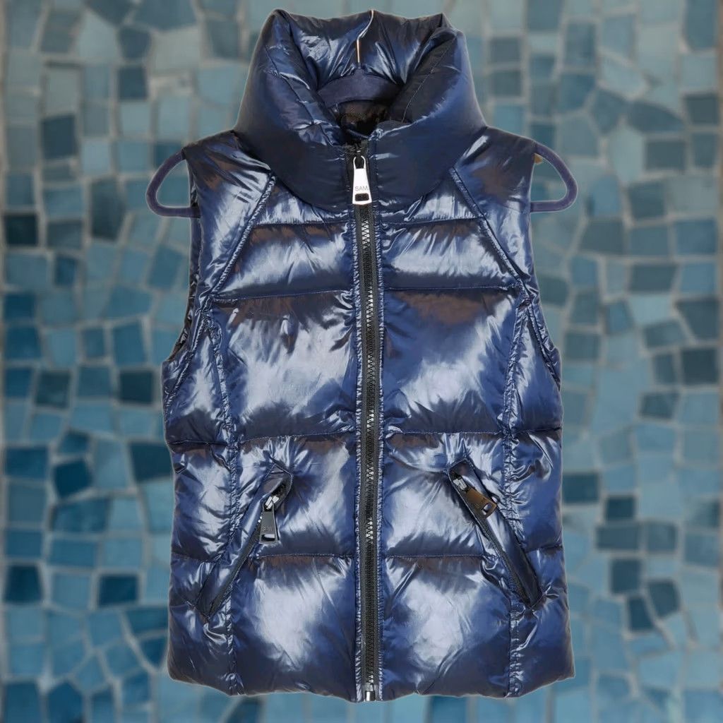 Vintage SAM. New York Freedom Vest Women's M Midnight Blue Goose Down Puffer Vest Slim Zip Pockets Wind-Resistant White Logo Size M / US 6-8 / IT 42-44 - 1 Thumbnail