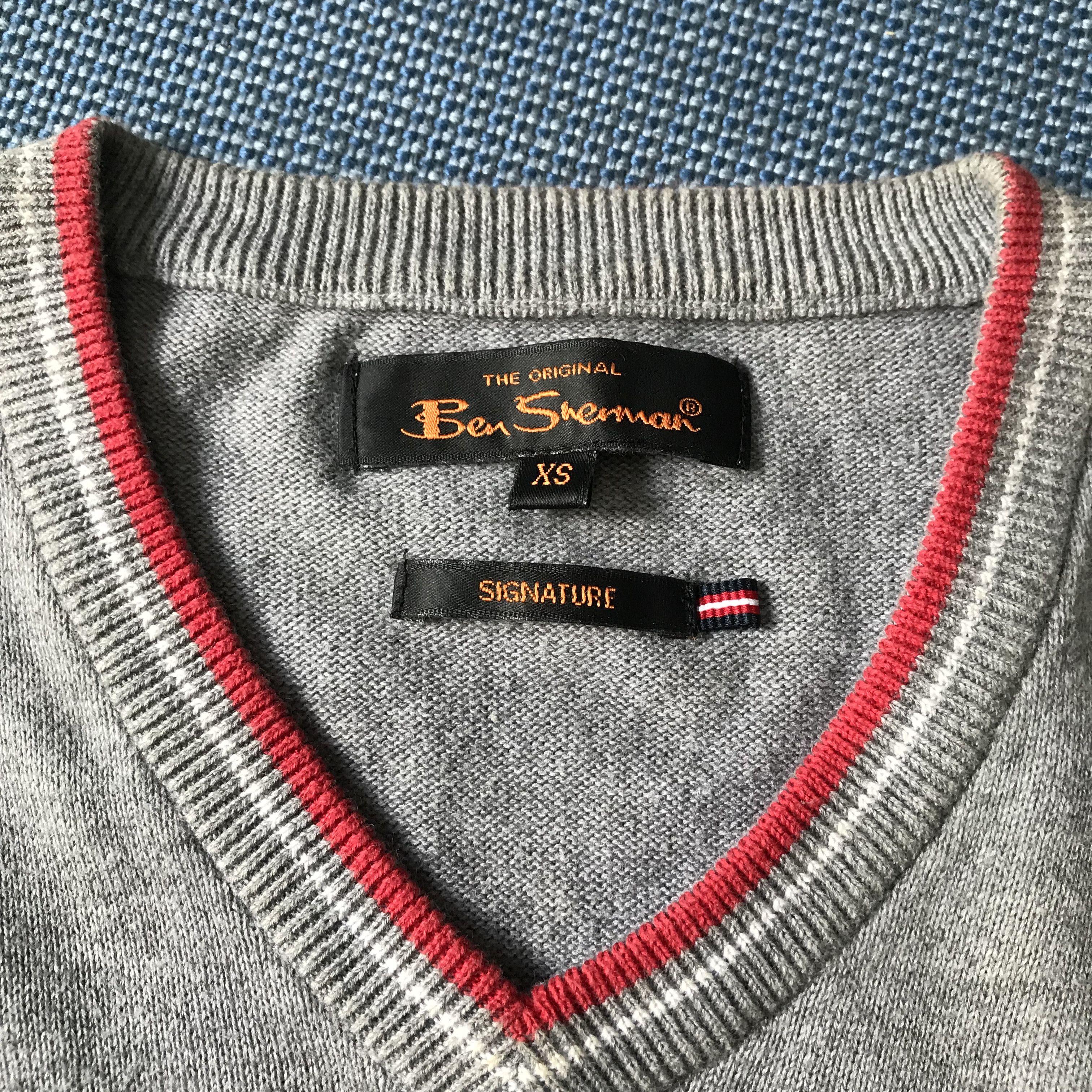 Ben Sherman Vintage Ben Sherman Plectrum Signature Vest Grey Wirh Red Size US S / EU 44-46 / 1 - 5 Thumbnail