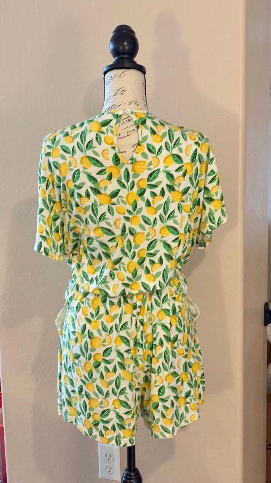 Other Cute Lemon Print Romper with Drawstring Waist Size 32" / US 10 / IT 46 - 4 Thumbnail