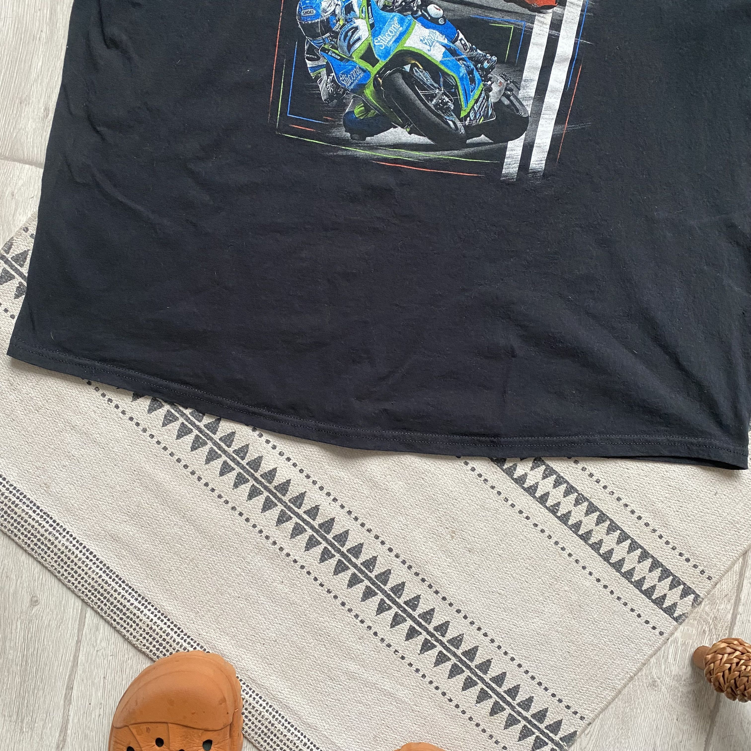 Yamaha 🏍️ Vintage 00 Moto Racing logo Tee isle of man honda ducati Size US XXL / EU 58 / 5 - 5 Thumbnail