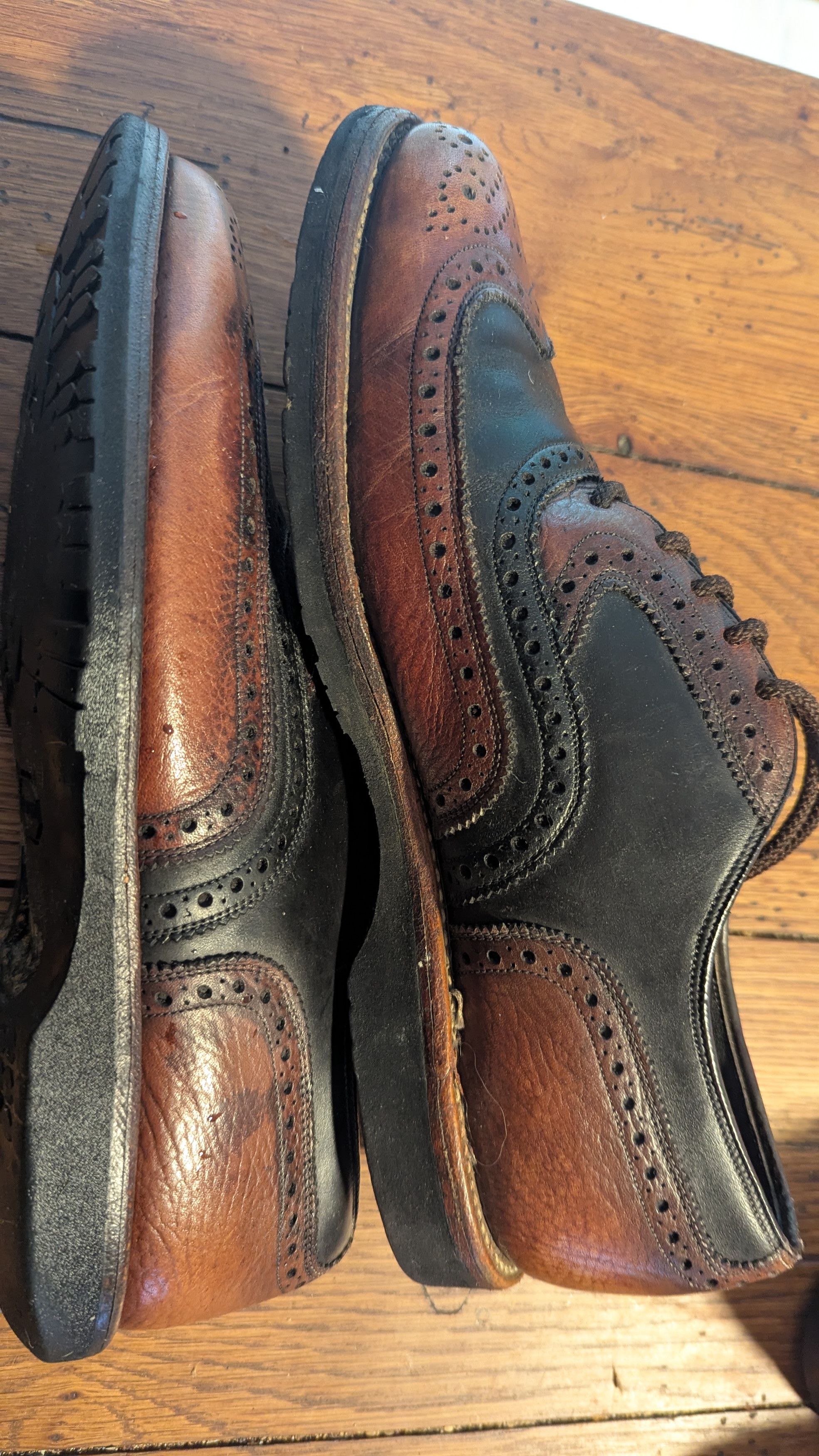 Johnston & Murphy Two tone dress shoes Size US 9 / EU 42 - 6 Thumbnail