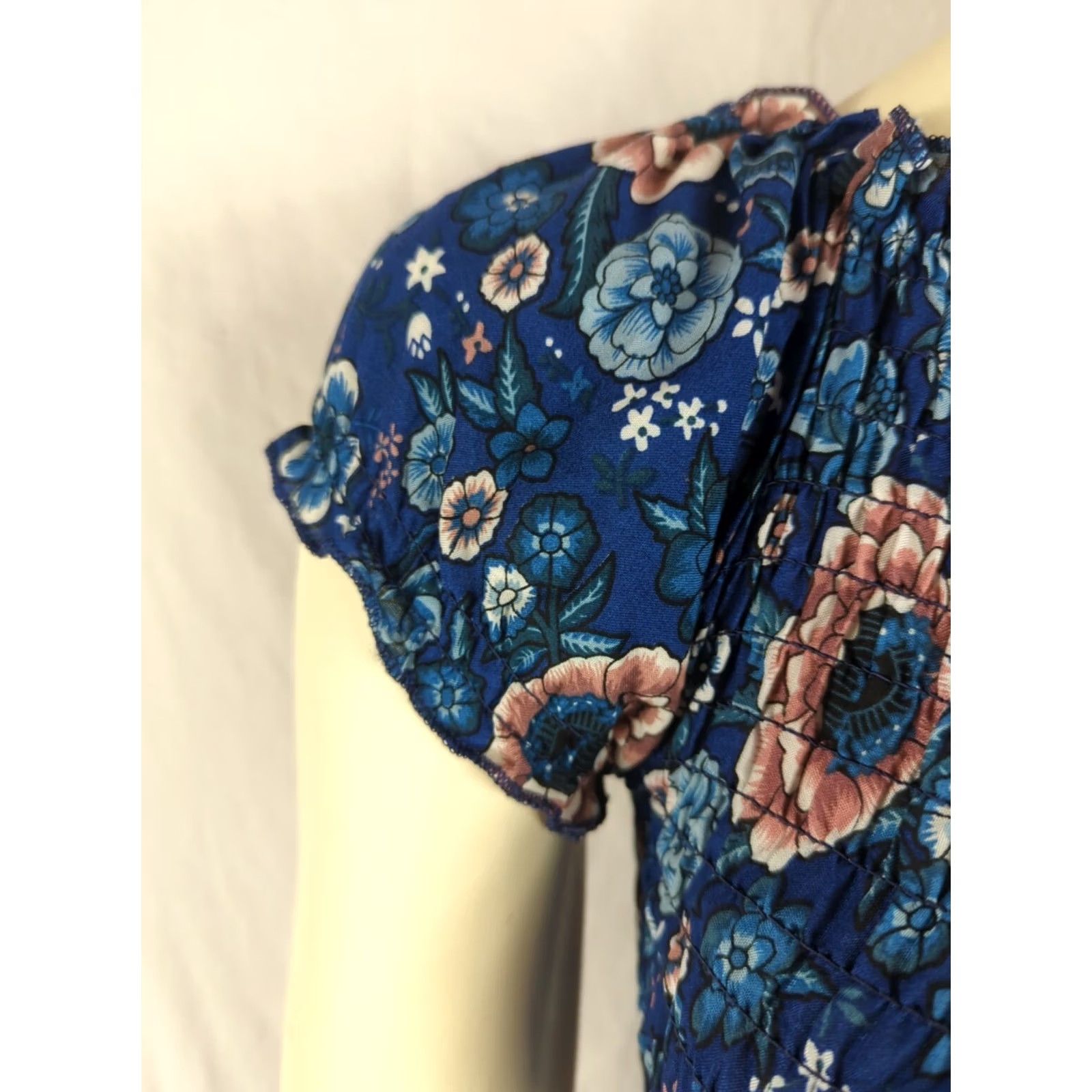 Vintage Kindred Maxi Dress S Blue Floral Smocked Puff Sleeve Square Neck Pulloverempire Waist Boho 60s 70s 80s 90s Beach Holiday Wedding Spring Summer Women Size S / US 4 / IT 40 - 2 Thumbnail