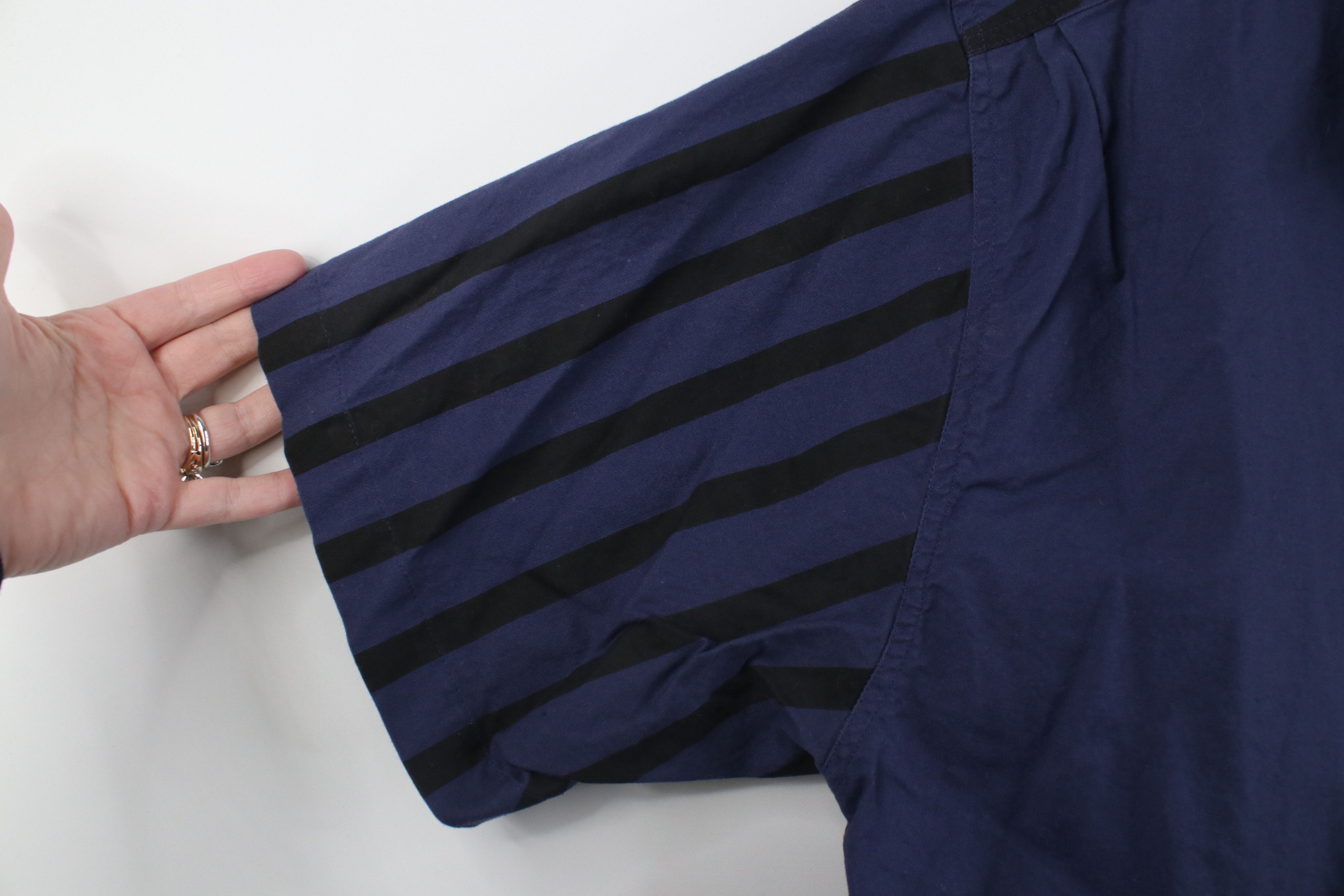 Vintage Vintage 90s Streetwear Short Sleeve Button Shirt Blue Size US L / EU 52-54 / 3 - 7 Thumbnail