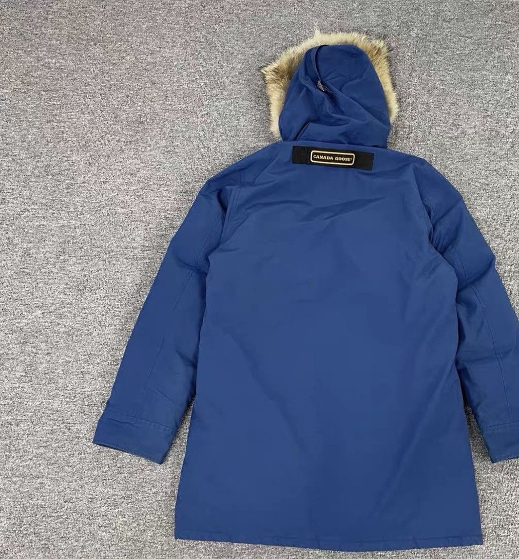Canada Goose Canada Goose Long Down Jacket J16 Size US M / EU 48-50 / 2 - 2 Thumbnail