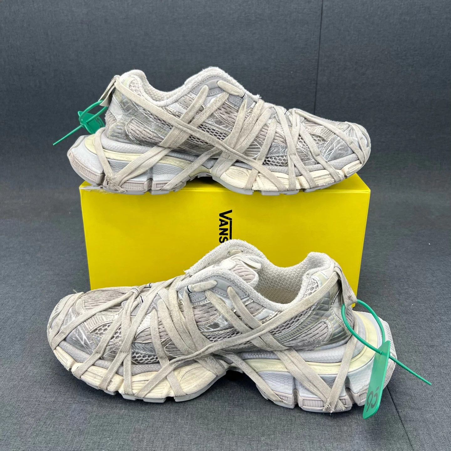 Balenciaga Balenciaga 3XL Crazy Strap Gray EU42 New Size US 9 / EU 42 - 3 Thumbnail