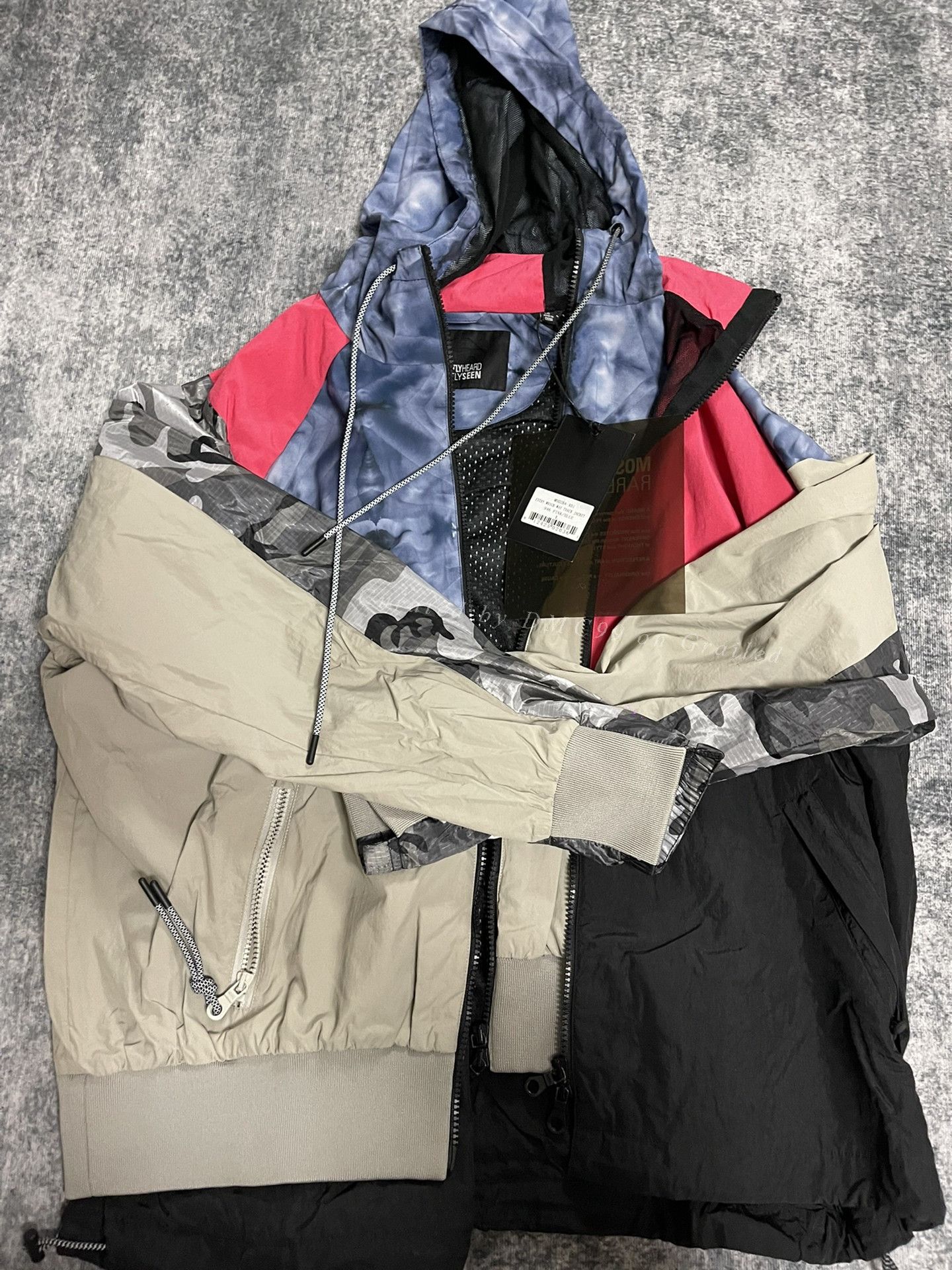 Mostly Heard Rarely Seen Mostly Heard Rarely Seen Every Which Way Deconstructed Windproof Jacket Size US L / EU 52-54 / 3 - 1 Thumbnail