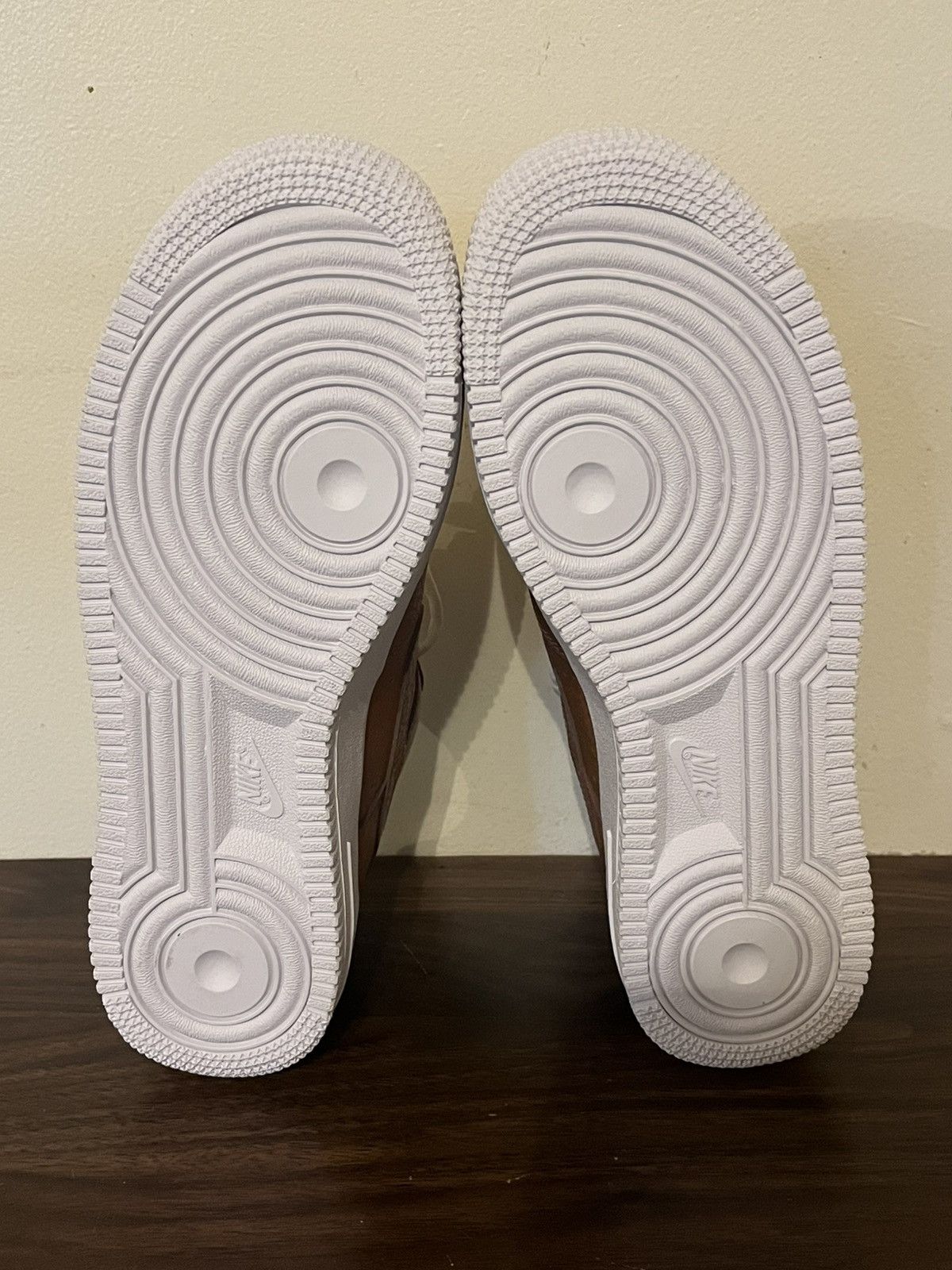 Nike Air Force 1 Lady Liberty Size US 7 / EU 40 - 9 Thumbnail