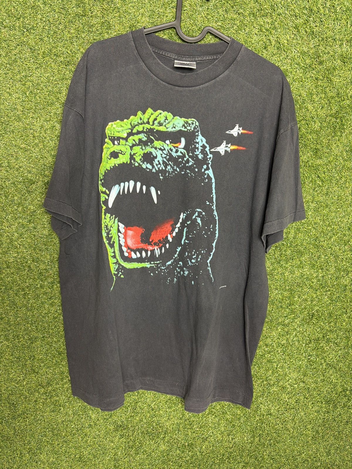 Other Godzilla movie shirt Size US XL / EU 56 / 4 - 1 Thumbnail