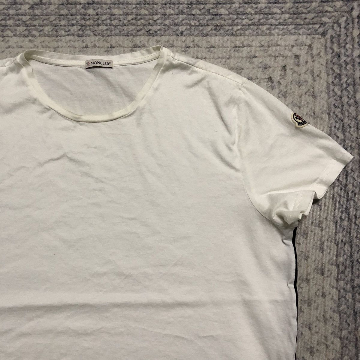 Designer × Moncler Rare Moncler Maglia Tees Size US L / EU 52-54 / 3 - 5 Thumbnail