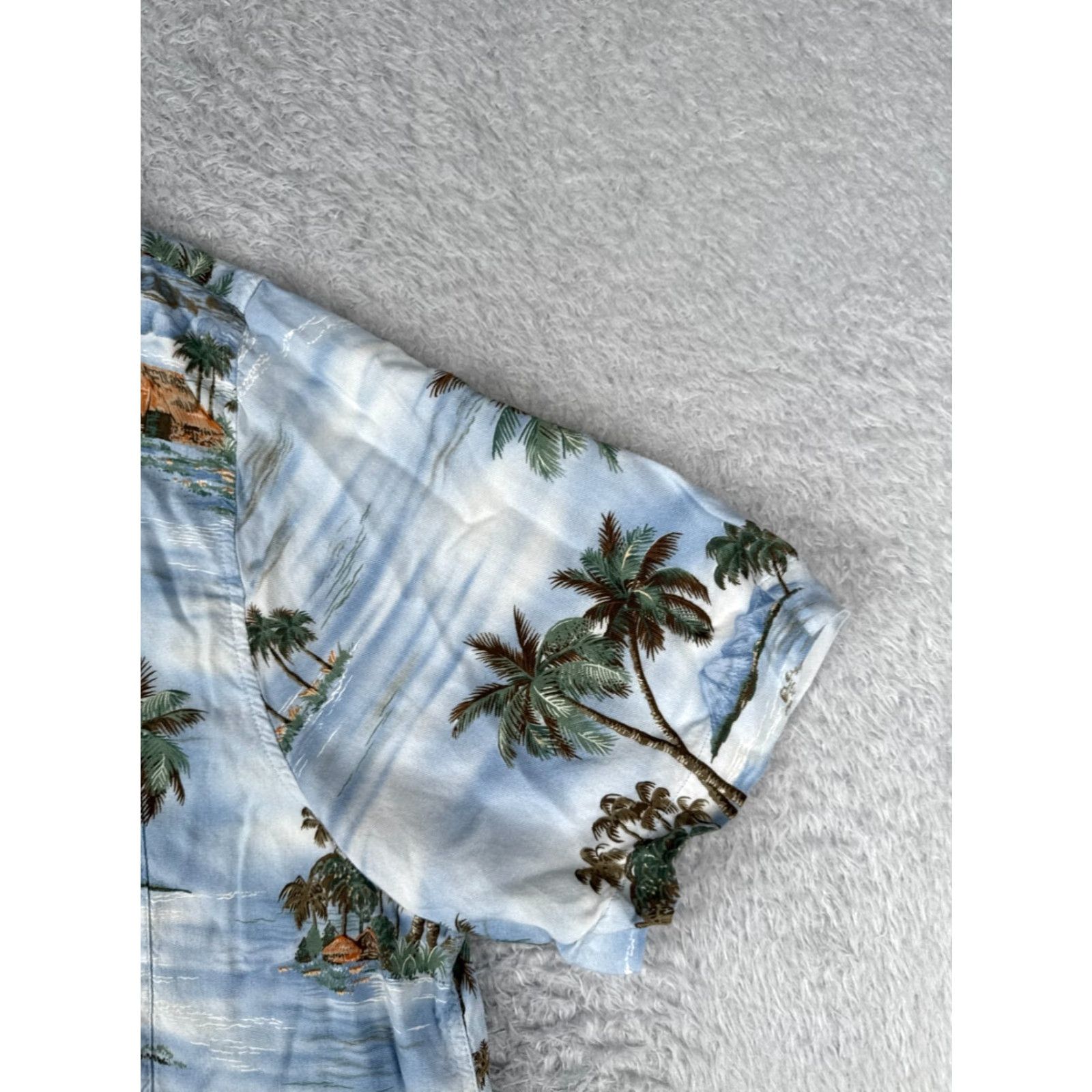Croft & Barrow VINTAGE Croft & Barrow Shirt Men 2XL Blue Hawaiian Floral Button-Up Rayon Short Sleeve Aloha Beach Outdoor Pattern Mens Size US XXL / EU 58 / 5 - 4 Thumbnail