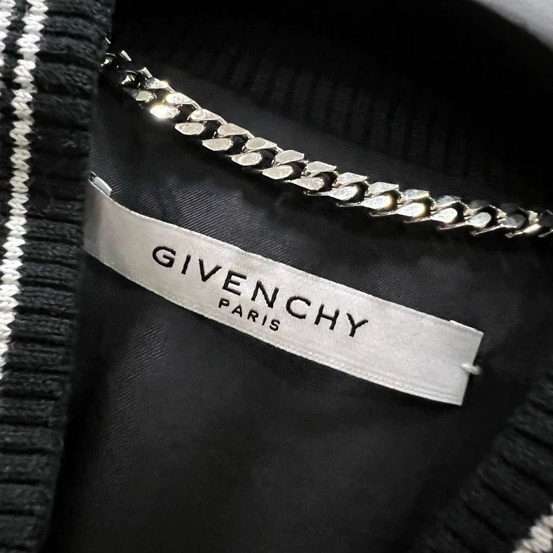 Givenchy Givenchy Black and White Star Print Baseball Jacket 2506-N Size US XL / EU 56 / 4 - 2 Thumbnail