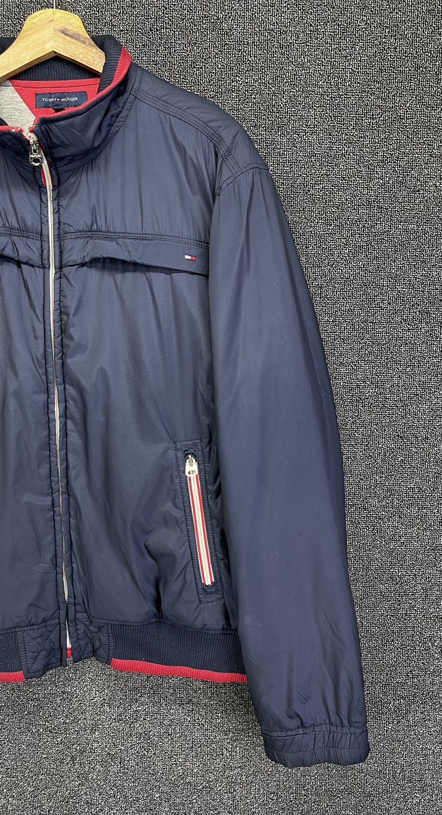 Tommy Hilfiger Vintage Tommy Hilfiger Zip Up Light Jacket Size US L / EU 52-54 / 3 - 4 Thumbnail