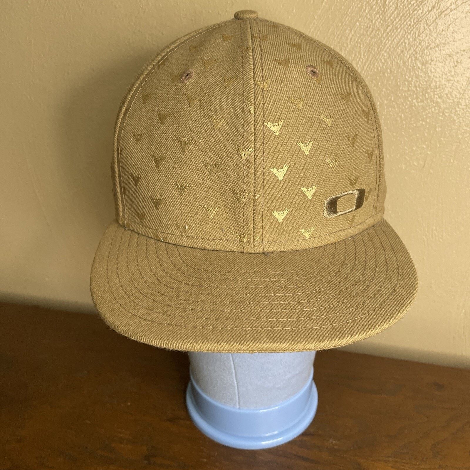 New Era Oakley NewEra Khaki Gold Metallic Hat Sz 7 1/8 Fitted Size ONE SIZE - 1 Thumbnail