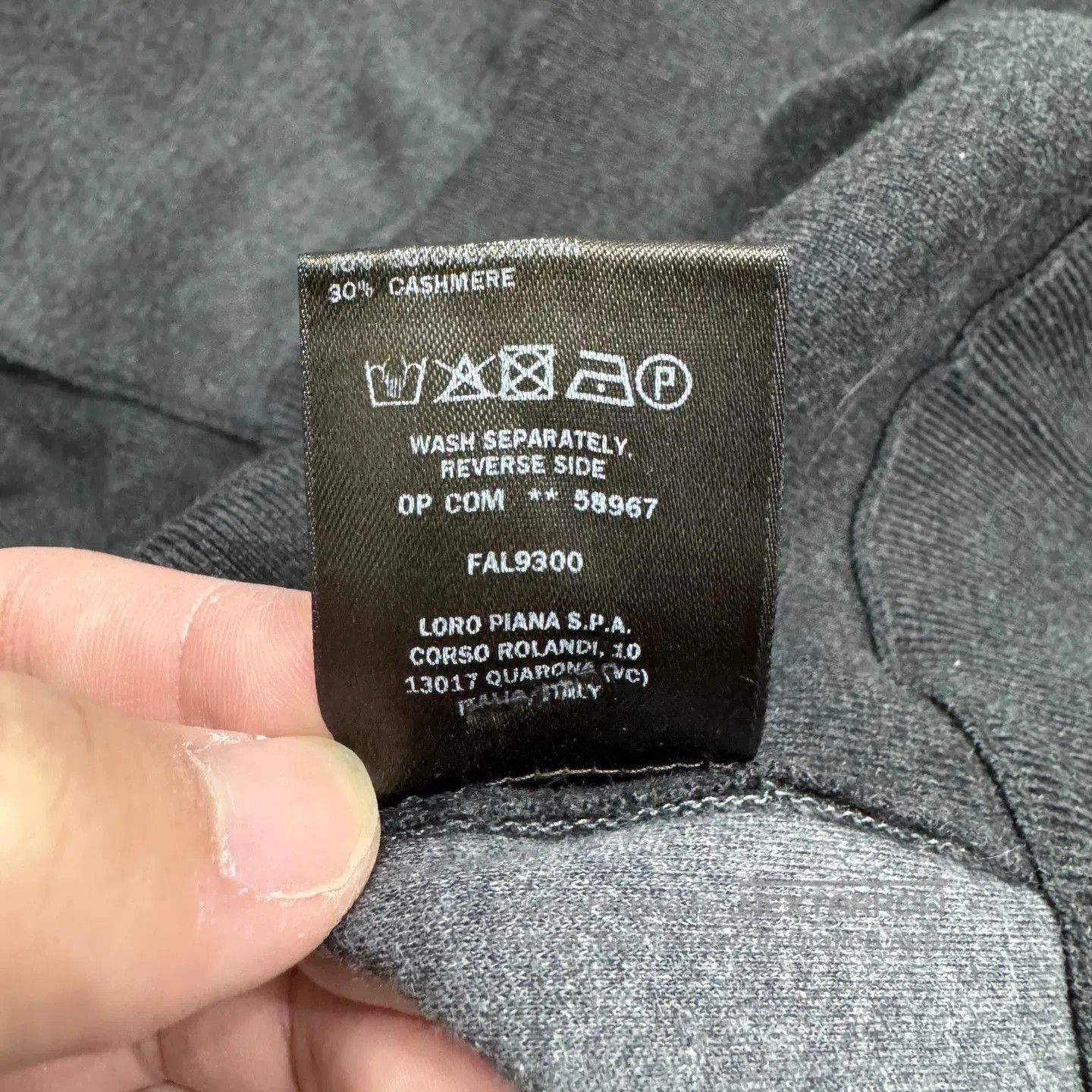 Loro Piana Black Zip. Size US M / EU 48-50 / 2 - 4 Thumbnail