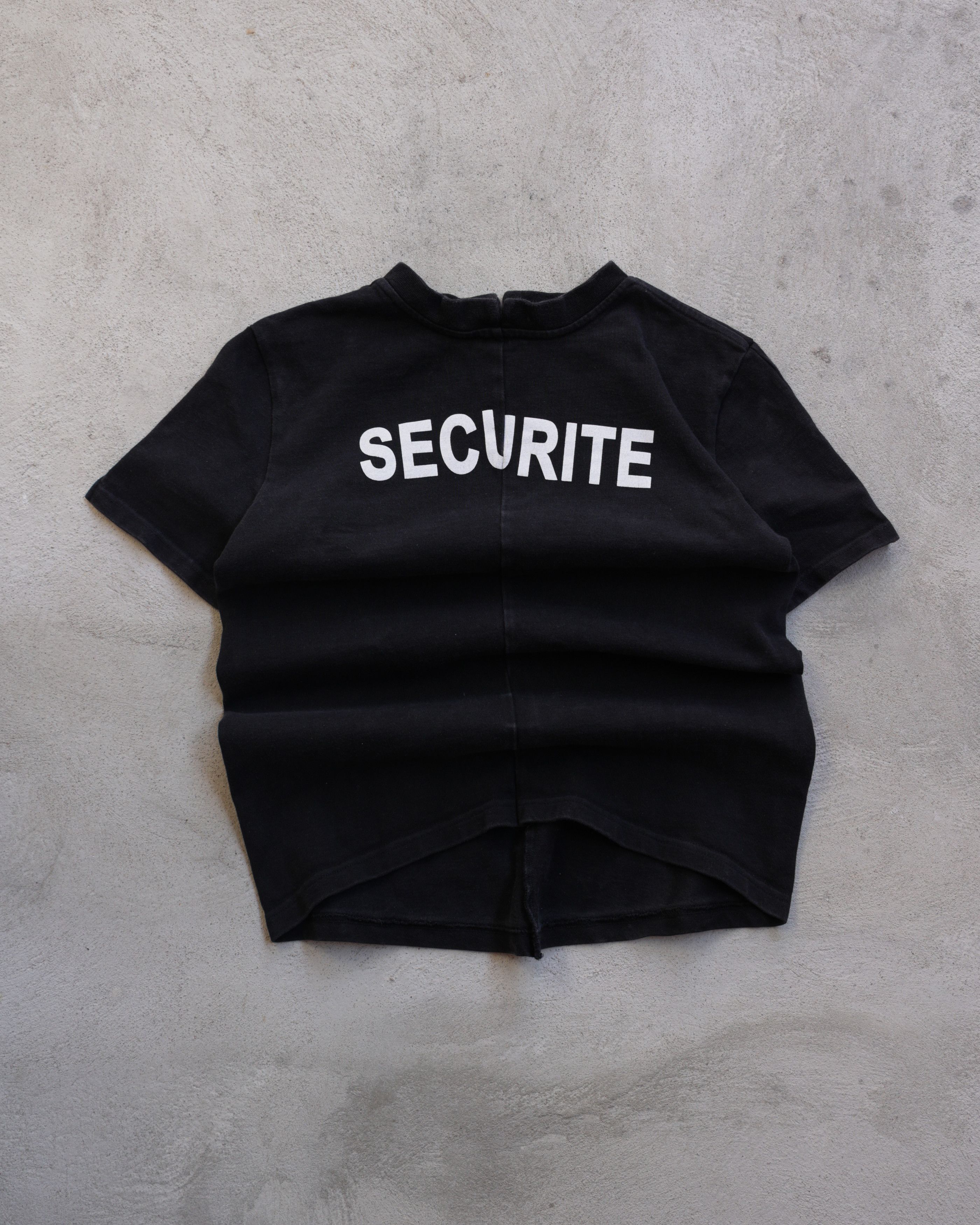 Vetements VETEMENTS FALL 15 SECURITE RECONSTRUCTED T SHIRT Size US S / EU 44-46 / 1 - 2 Thumbnail