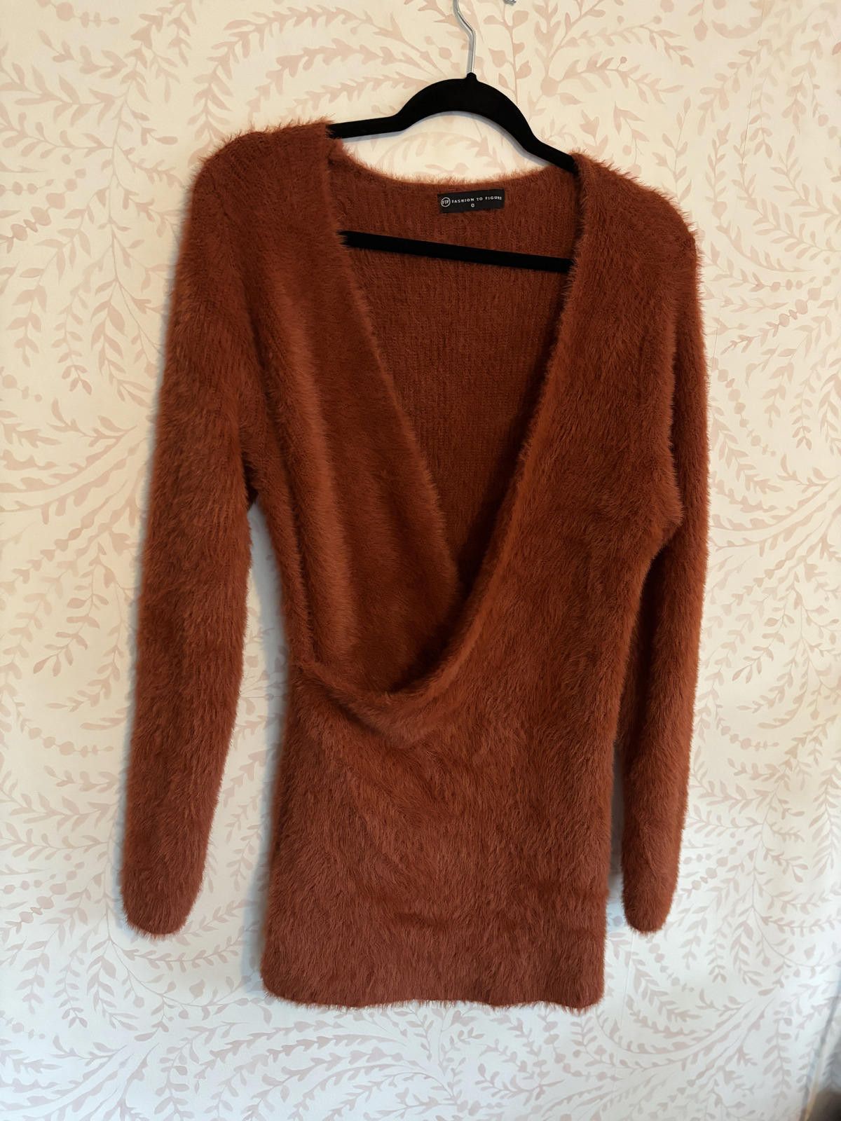 Designer FTF Fashion to Figure Plus Size Orange Fuzzy Wrap Sweater Size XL / US 12-14 / IT 48-50 - 1 Thumbnail