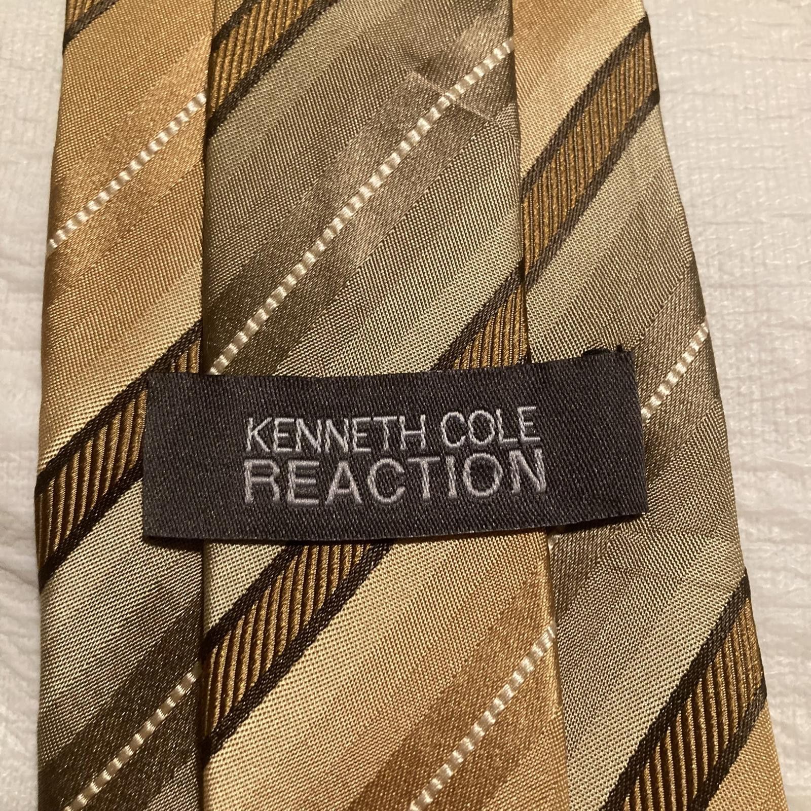 Designer NWOT Kenneth Cole Reaction Brown Striped Tie 58/3.5 Size ONE SIZE - 3 Thumbnail