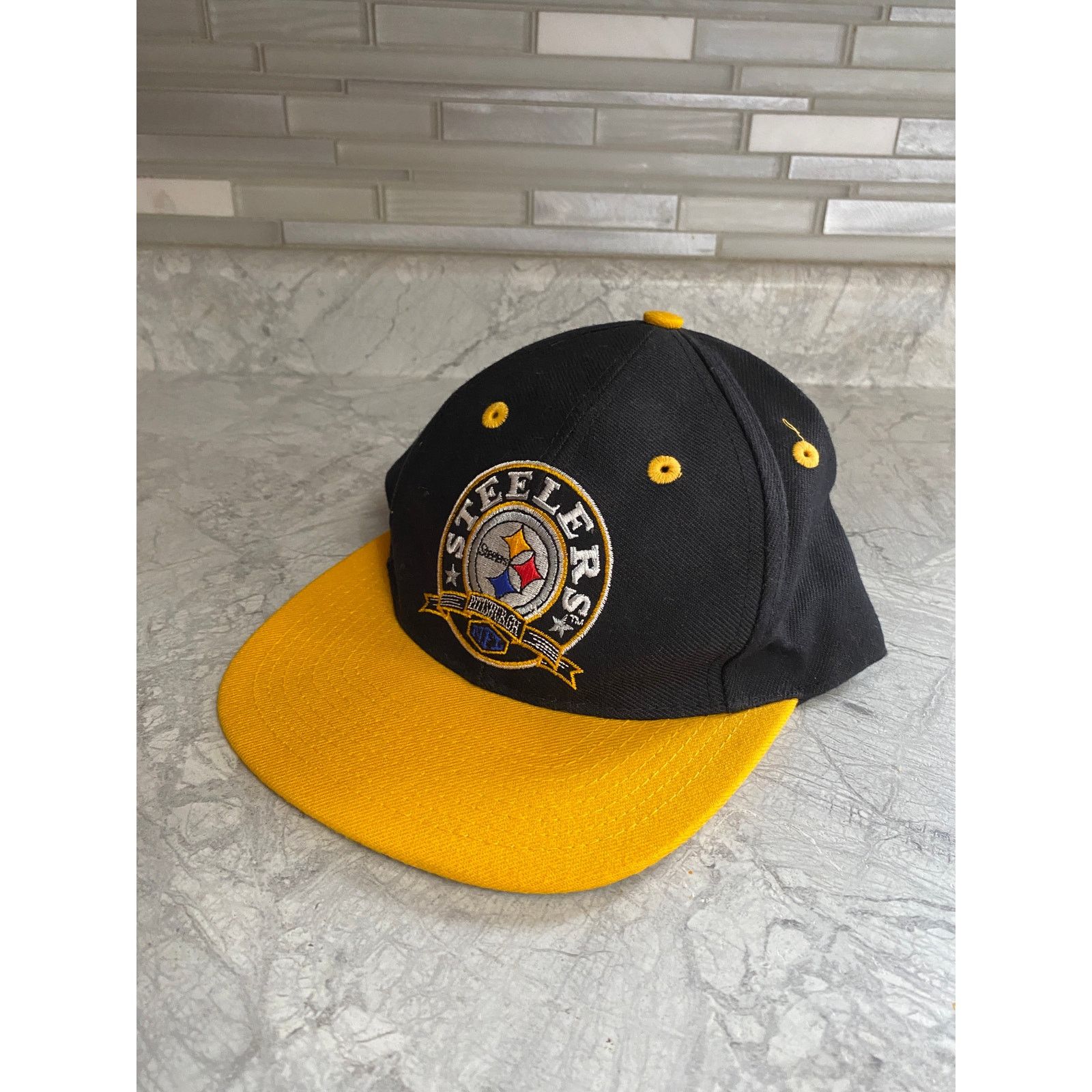 NFL Vintage Pittsburgh Steelers Snapback Hat Size ONE SIZE - 1 Thumbnail