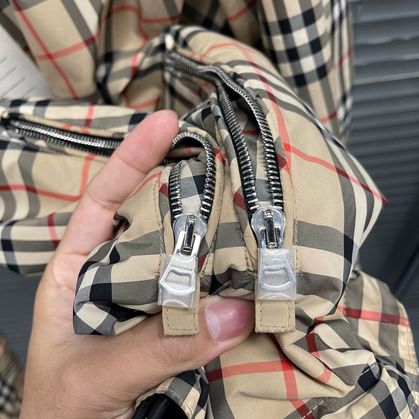 Burberry Burberry Classic Double-Sided Zip Jacket M Size US M / EU 48-50 / 2 - 5 Thumbnail