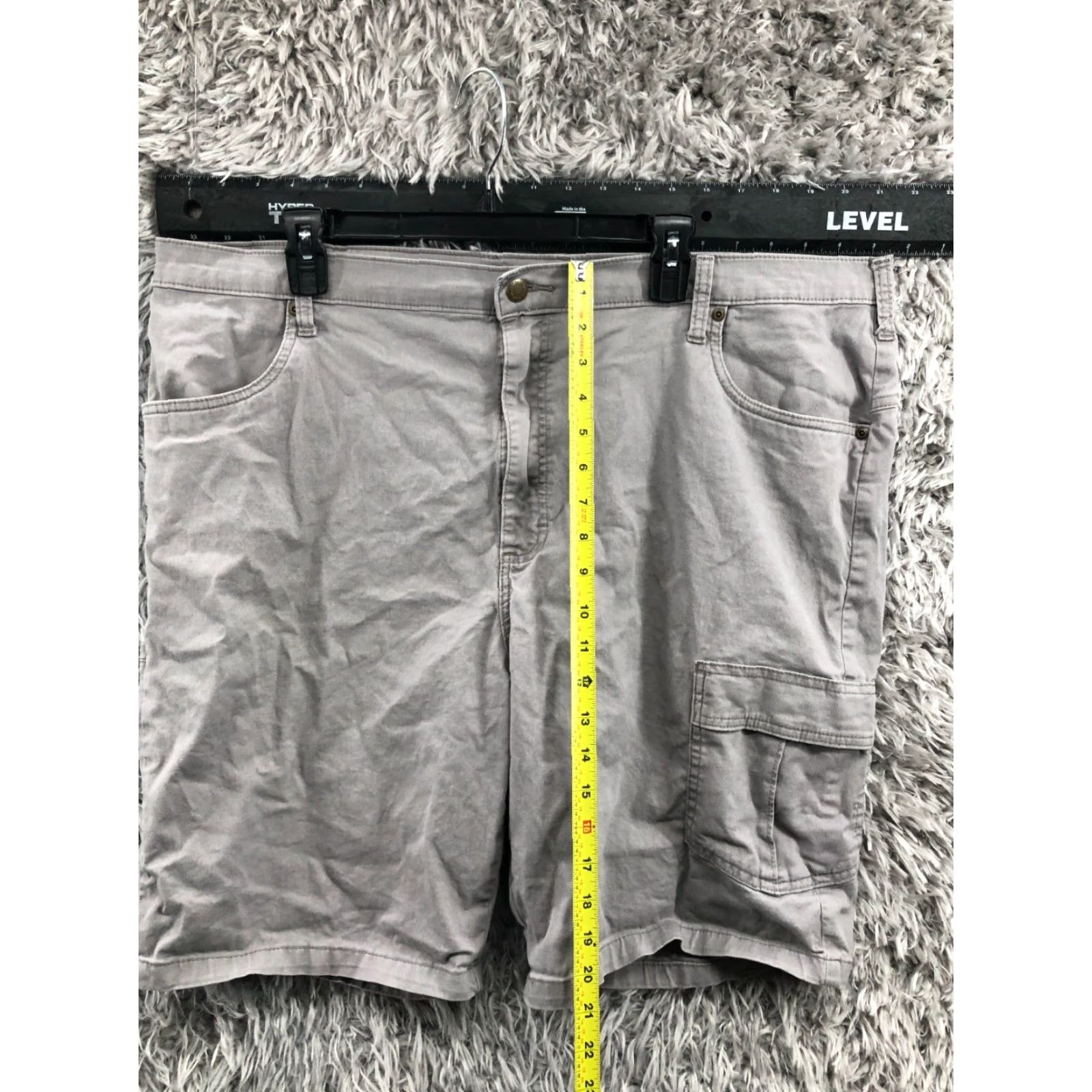Wrangler Wrangler Cargo Shorts Mens Size 42 Mid Rise Medium Wash Gray Size US 42 / EU 58 - 3 Thumbnail