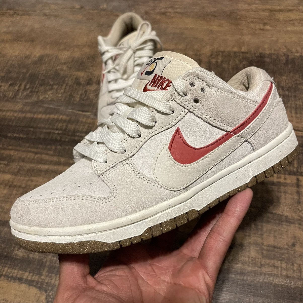 Nike Nike WMNs Dunk Low SE ‘85 Double Swoosh Size US 5.5 / EU 38 - 2 Thumbnail
