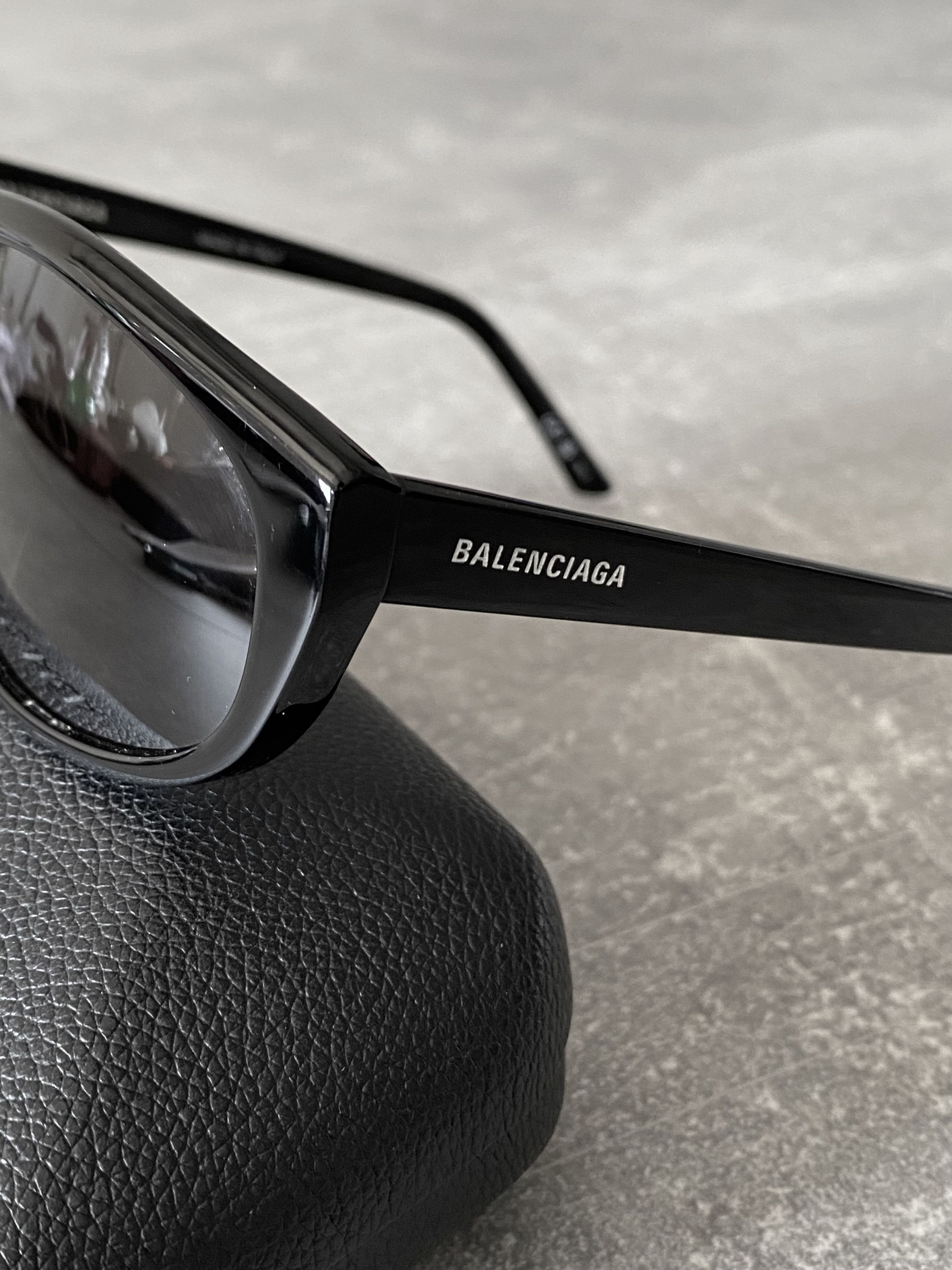 Balenciaga BALENCIAGA Sunglasses BB0098S Shiny Black Size ONE SIZE - 3 Thumbnail