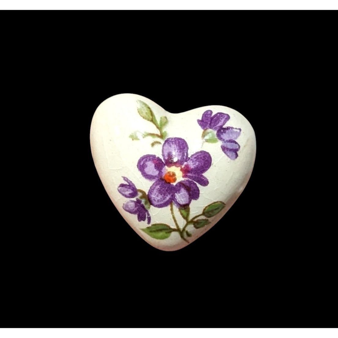 Other Vintage Cottagecore Ceramic White and Purple Floral Heart La Size ONE SIZE - 1 Thumbnail