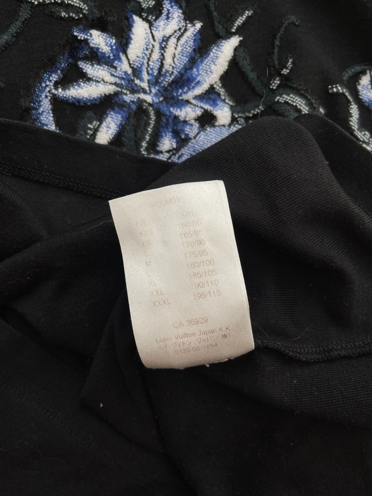 Louis Vuitton Louis Vuitton Vintage T-shirt Size US L / EU 52-54 / 3 - 6 Thumbnail