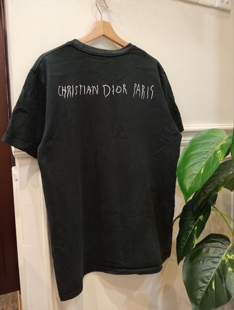 Dior DIOR X RAYMOND PETTIBON EMBROIDERED TSHIRT - SIZE L Size US L / EU 52-54 / 3 - 2 Thumbnail