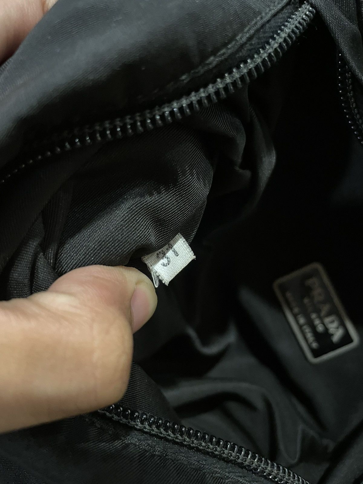 Prada PRADA UTILITY CHEST BAG 1999 Size ONE SIZE - 10 Thumbnail